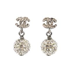 Chanel earrings with Coco mark, ball, rhinestone, metal, silver, B11P, for women