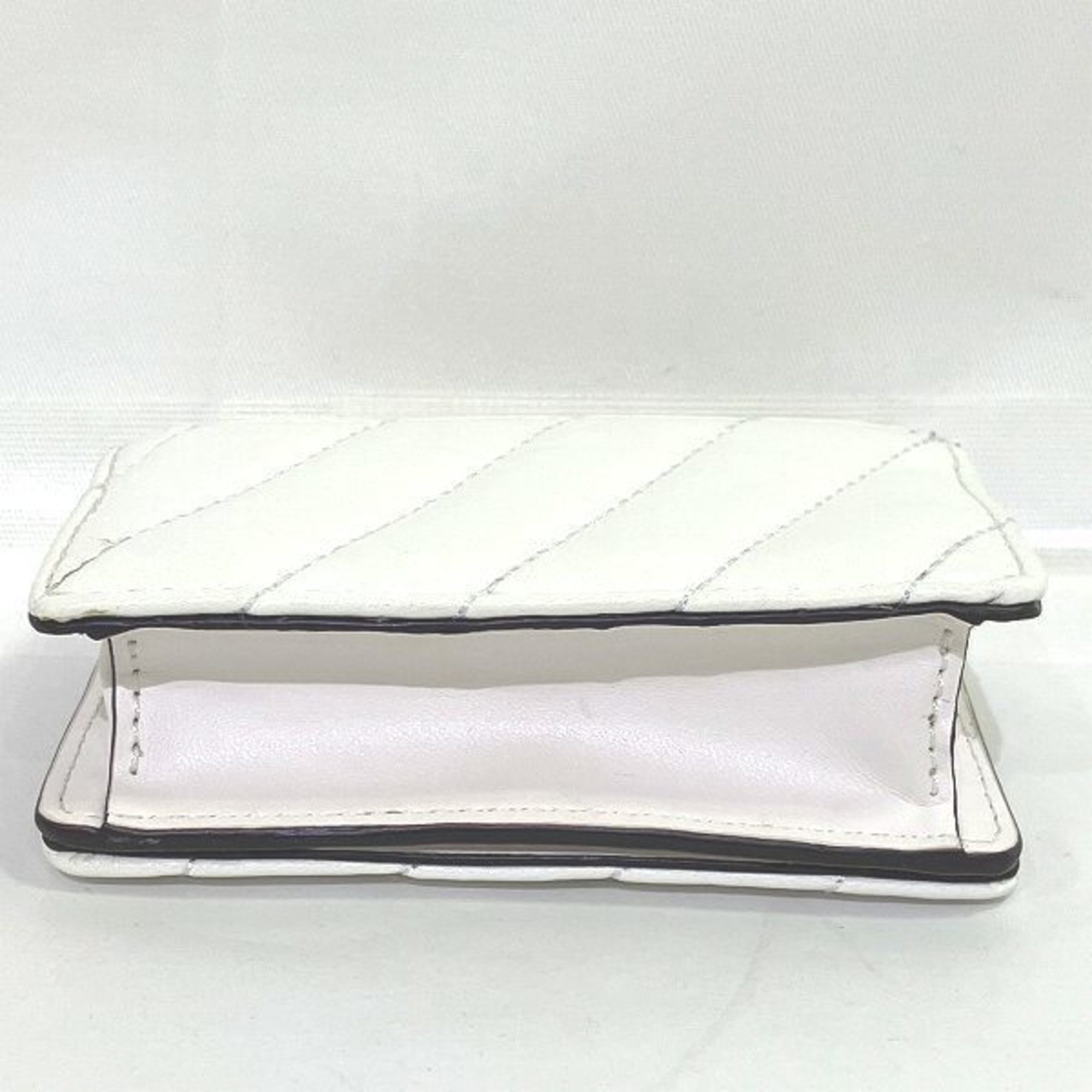 Michael Kors Wallets & Coin Cases White Leather Chain Women's