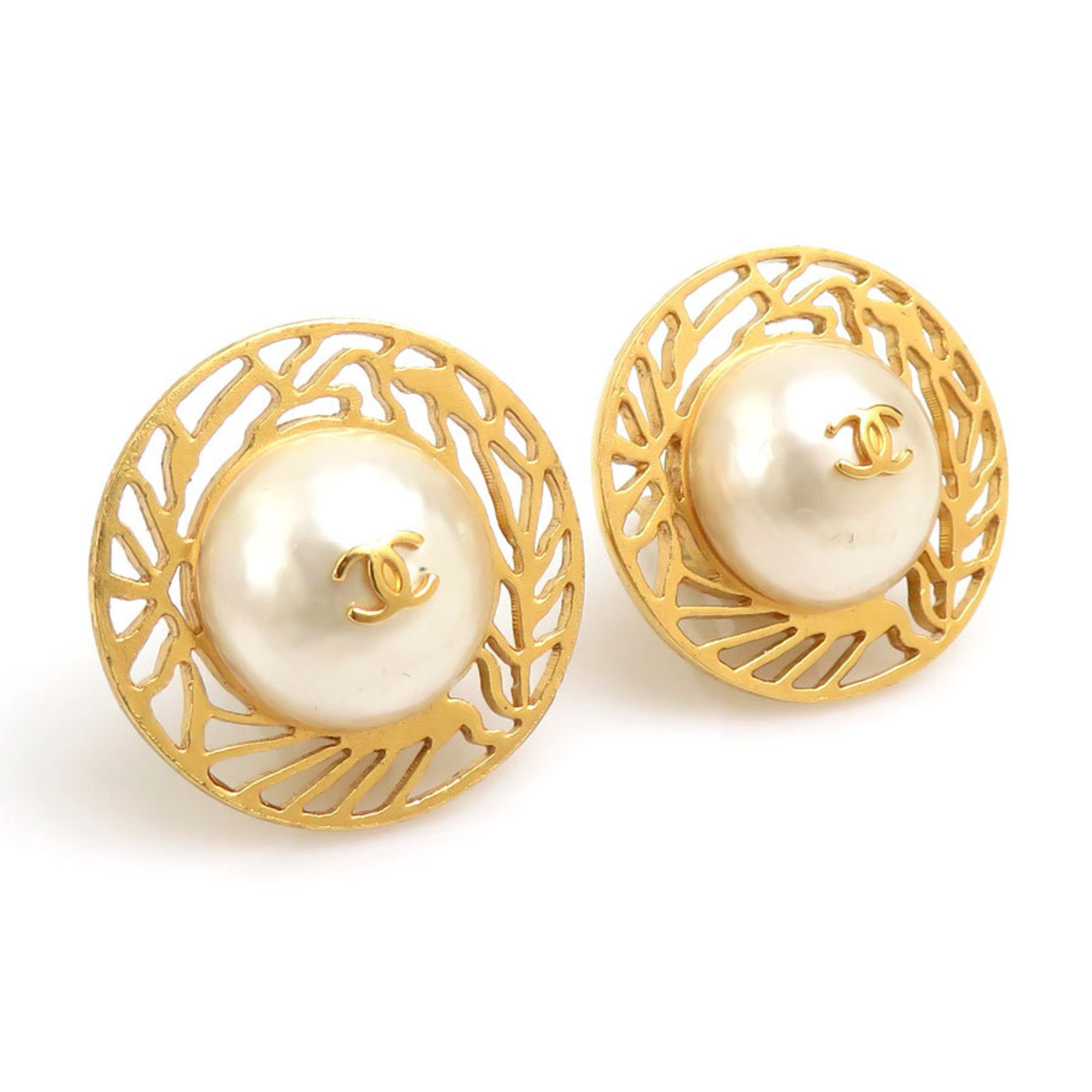 CHANEL Earrings Coco Mark Metal Faux Pearl Gold Off-White Women's e59149g