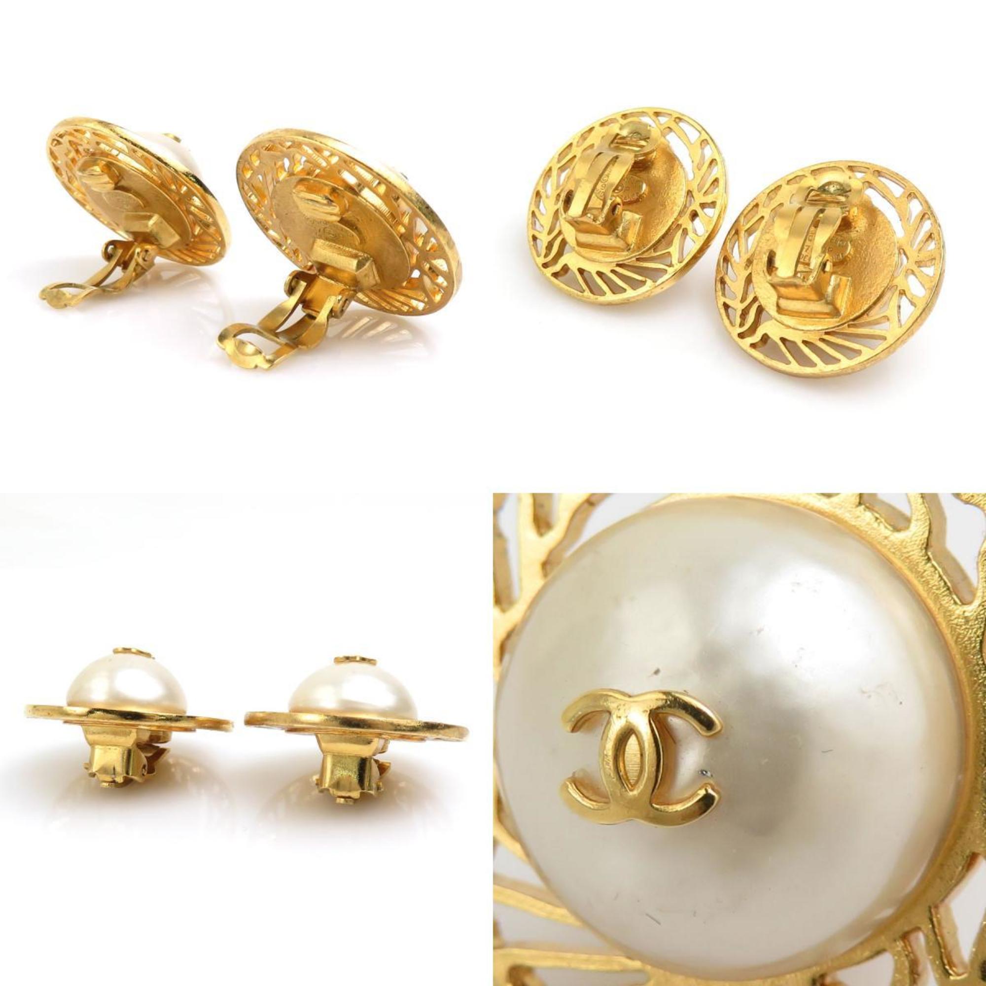 CHANEL Earrings Coco Mark Metal Faux Pearl Gold Off-White Women's e59149g