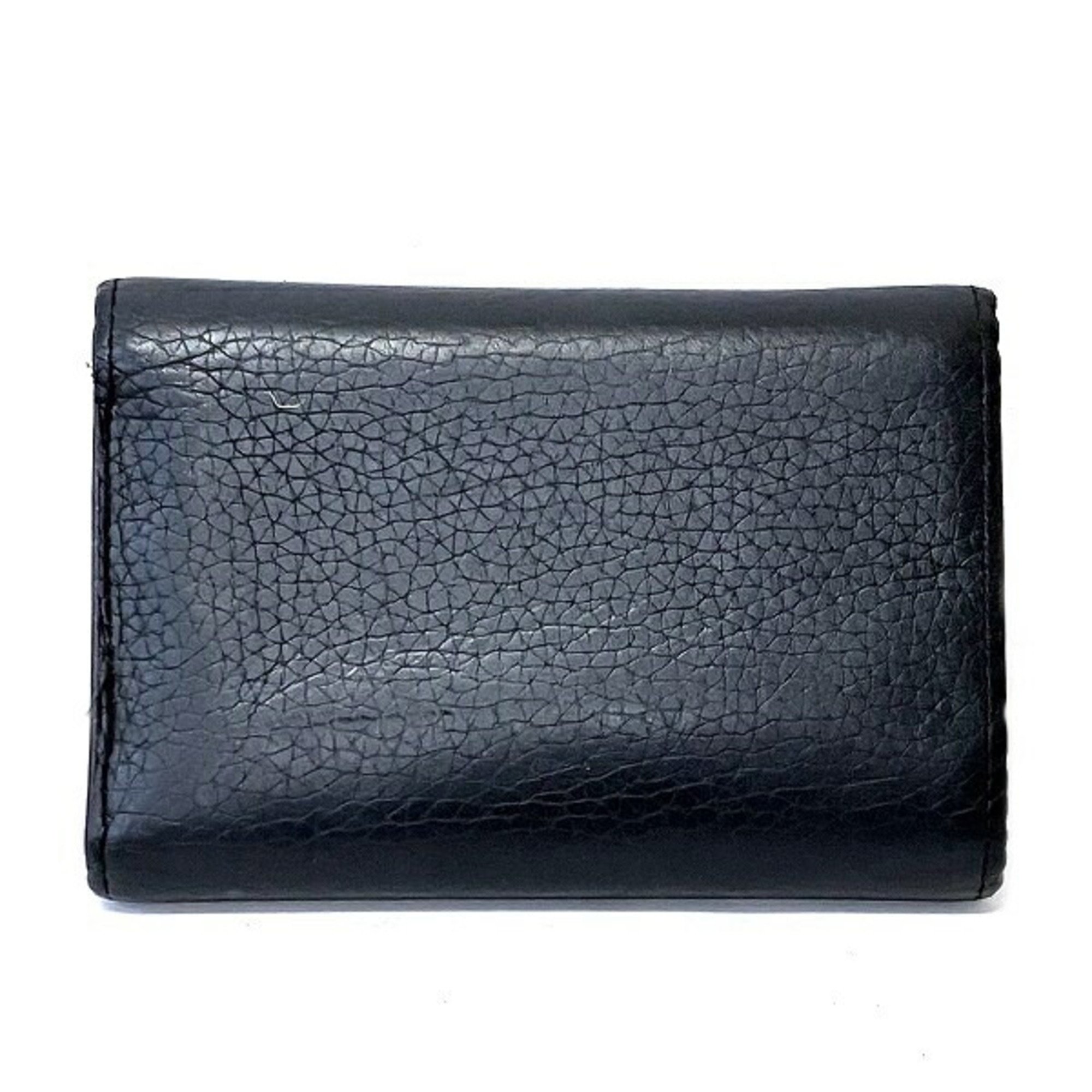 Louis Vuitton Taurillon Portefeuille Capucines Compact M62157 3-fold wallet for women