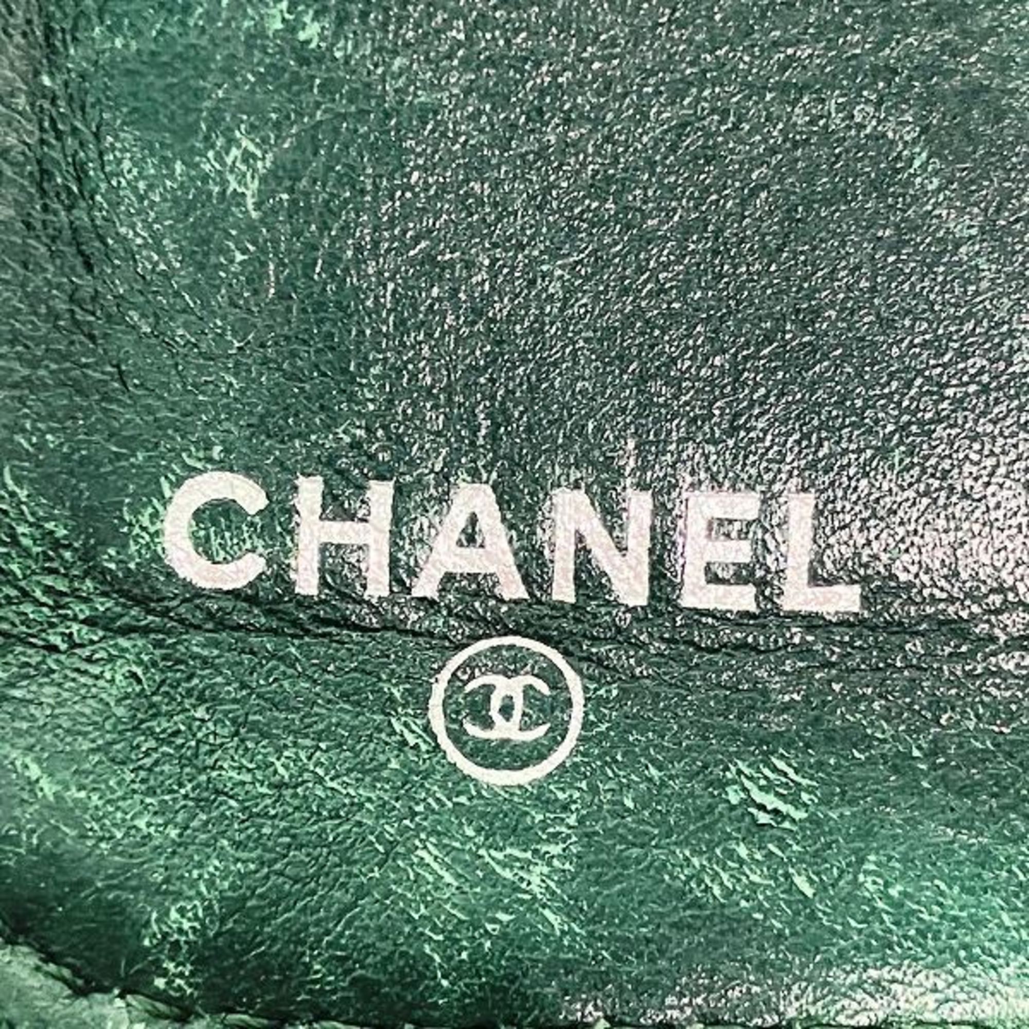 CHANEL Matelasse Round Green Enamel Wallet Long for Women