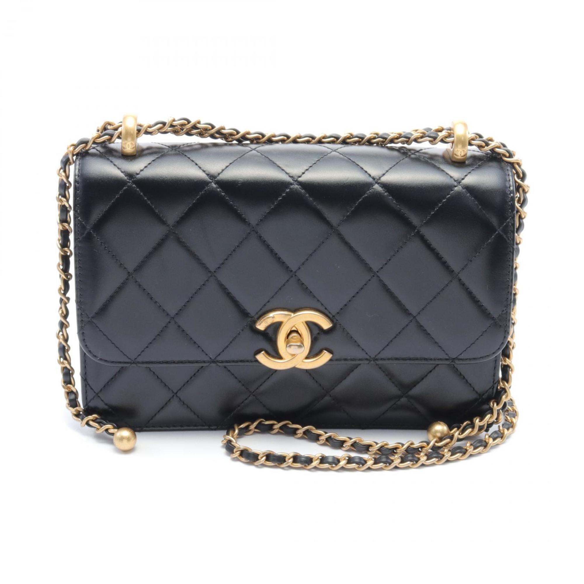 CHANEL Matelasse Shoulder Bag Leather Women's Black AS2615