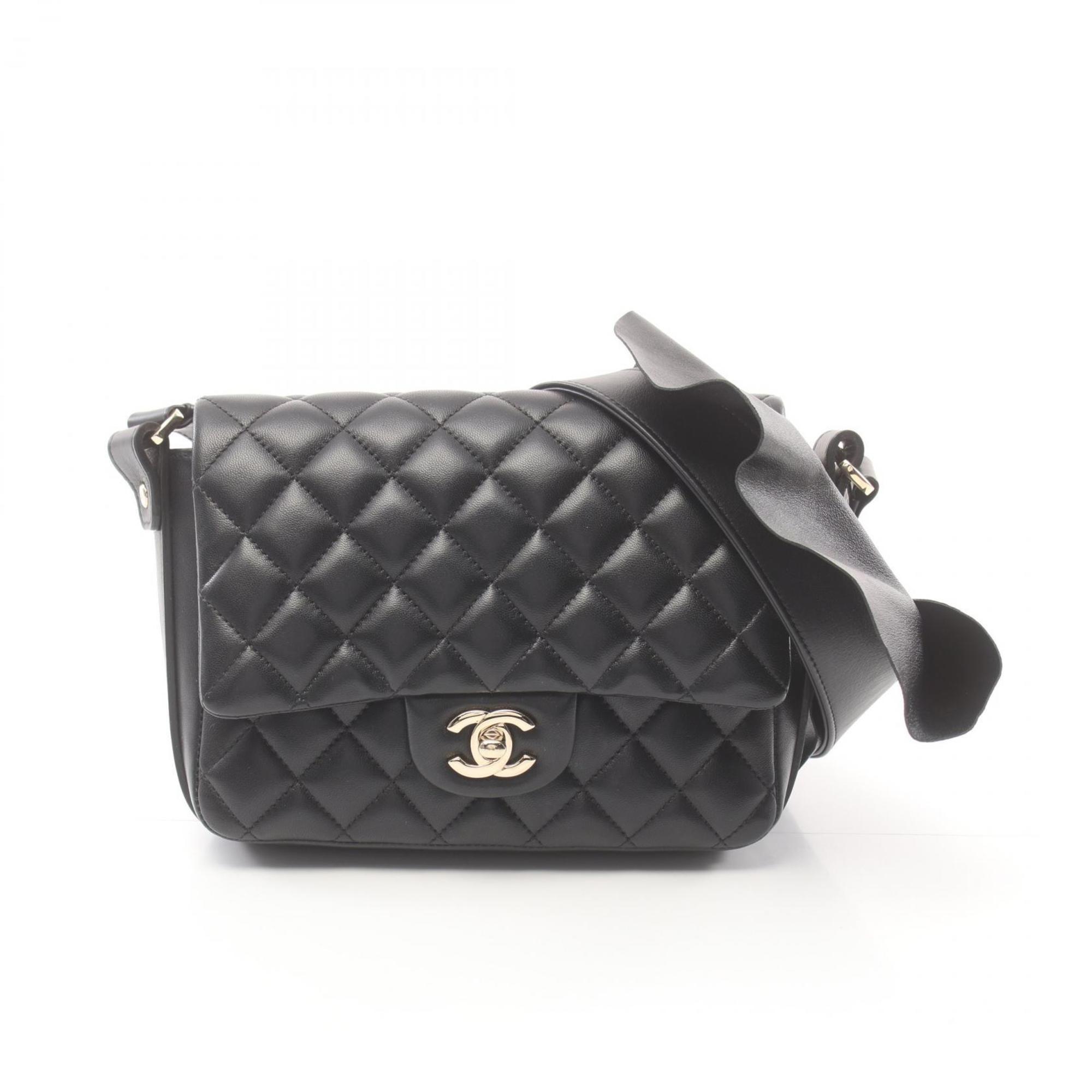 CHANEL Matelasse Shoulder Bag, Lambskin, Women's, Black