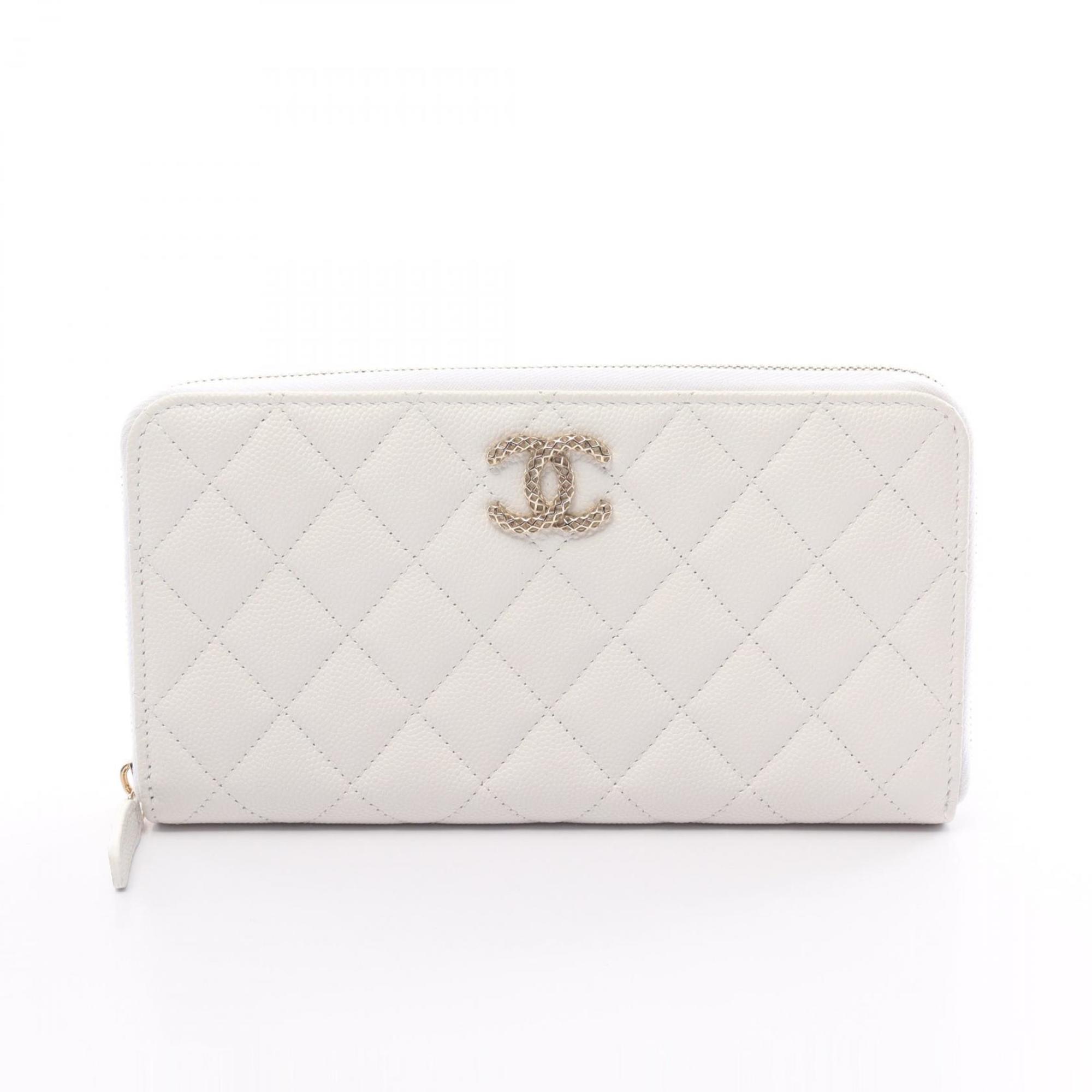 CHANEL Matelasse Round Long Wallet Caviar Skin Women's White