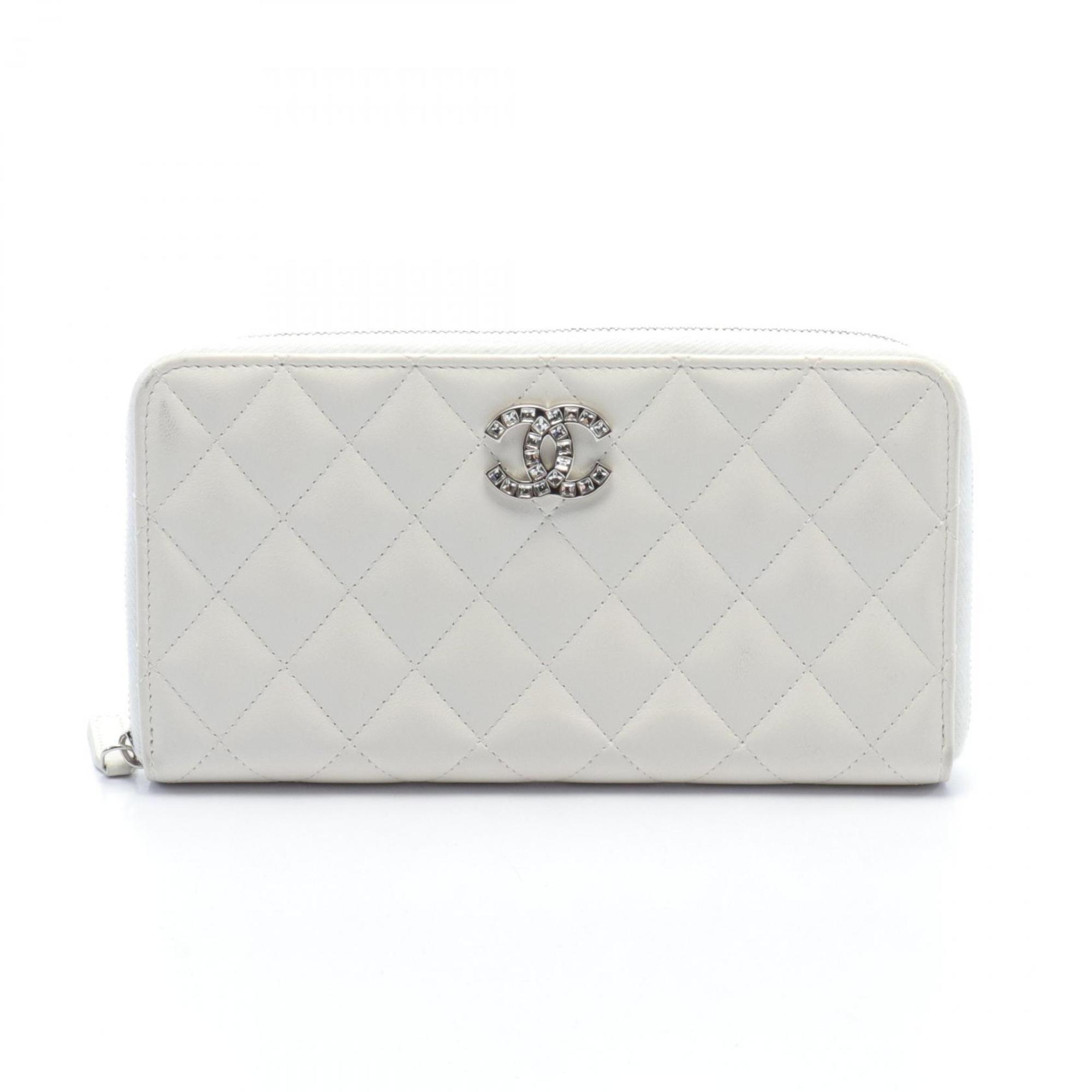 CHANEL Matelasse Coco Mark Round Long Wallet Leather Women's White AP3985