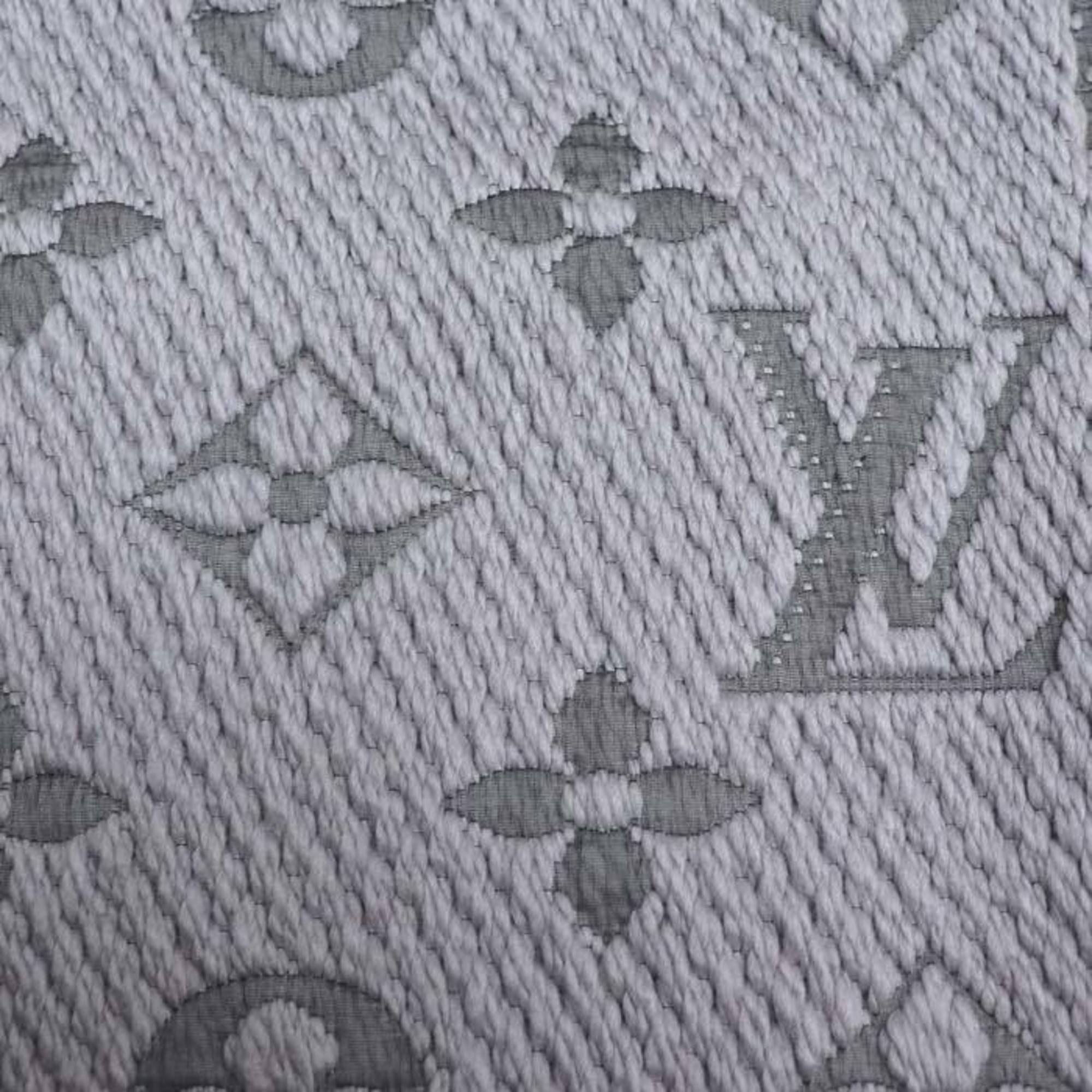 LOUIS VUITTON Louis Vuitton Echarpe Mania Scarf Gray M74742 Unisex