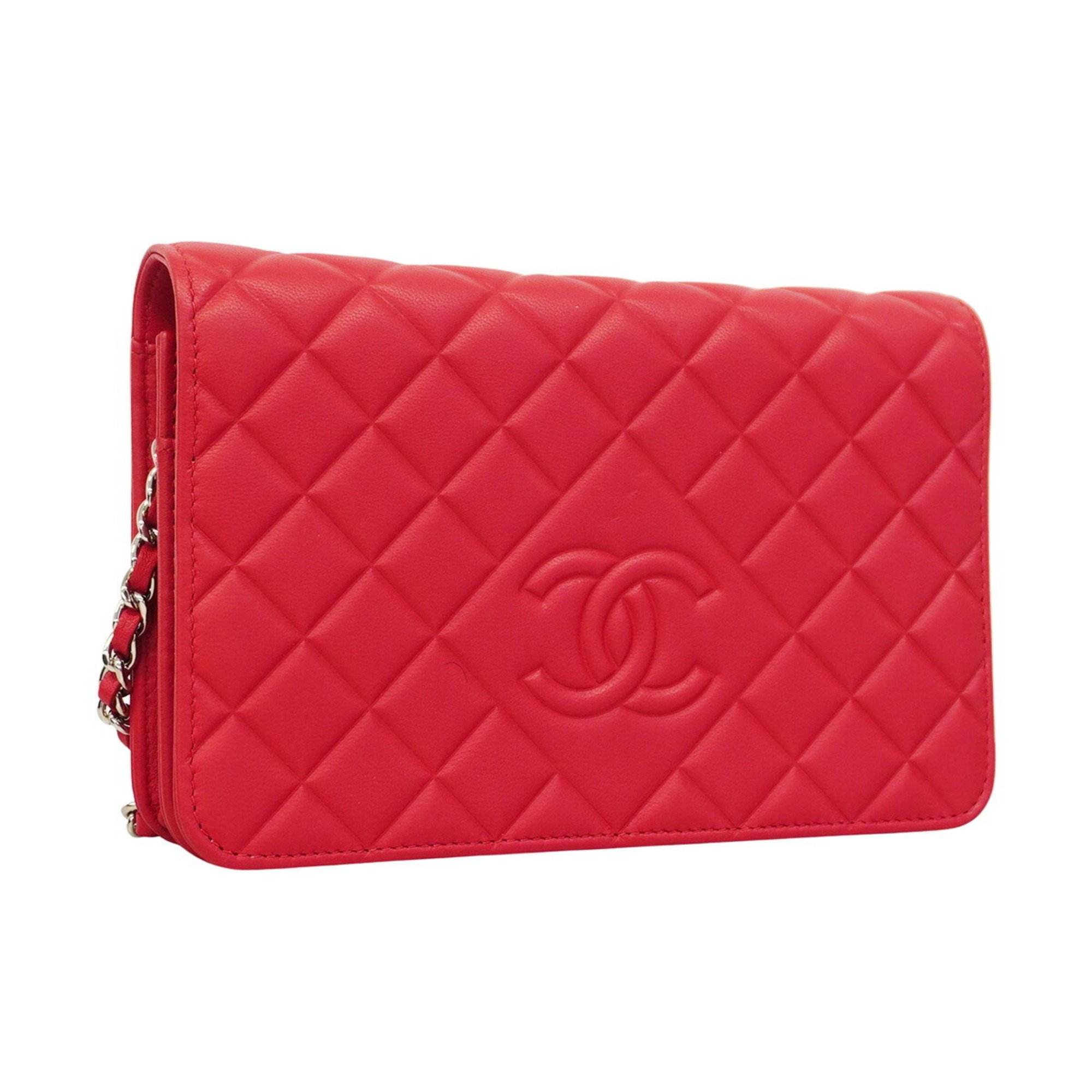 Chanel Shoulder Wallet Matelasse Chain Lambskin Red Women's