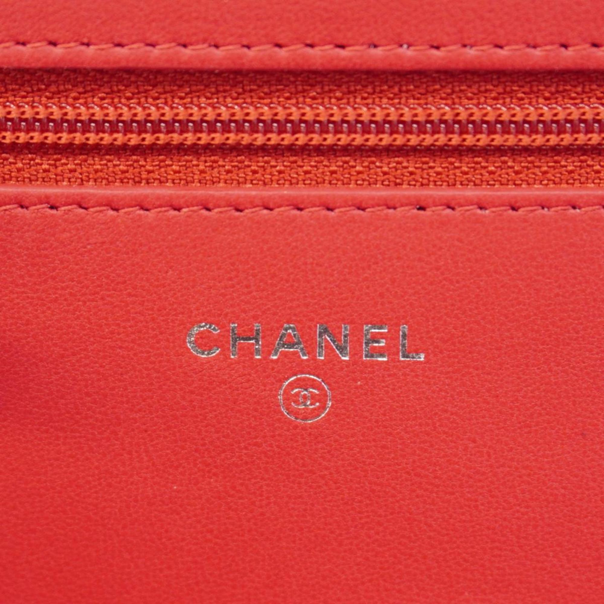 Chanel Shoulder Wallet Matelasse Chain Lambskin Red Women's