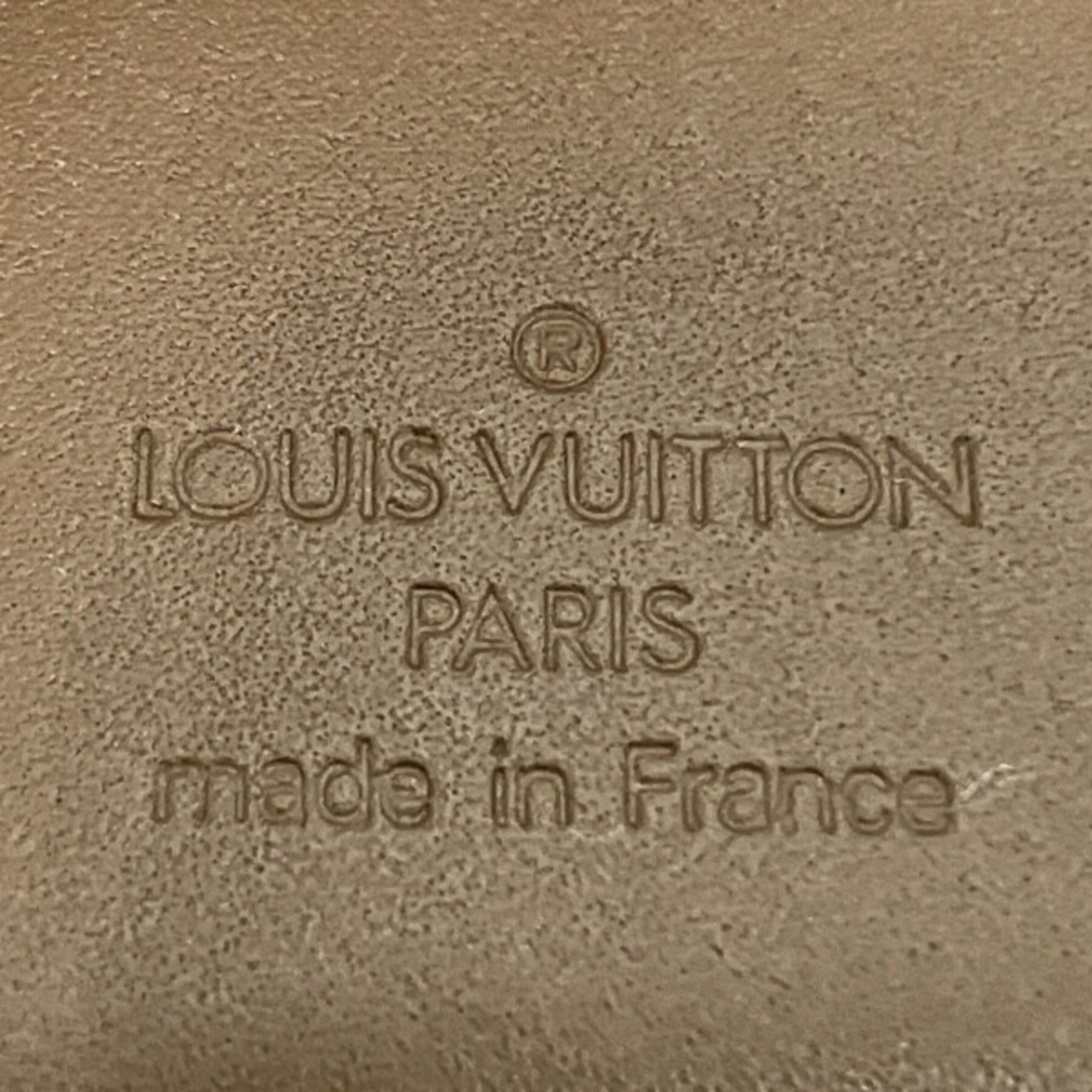 Louis Vuitton Monogram Vernis Bloom M91152 Round Bi-fold Wallet for Men and Women