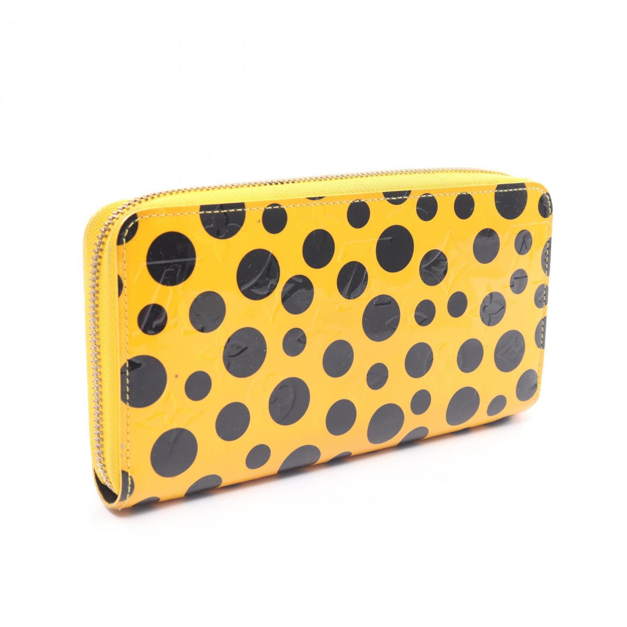 Louis Vuitton LOUIS VUITTON Zippy Wallet Dot Infinity Round Long Leather Vernis Women's Yellow Black M91571