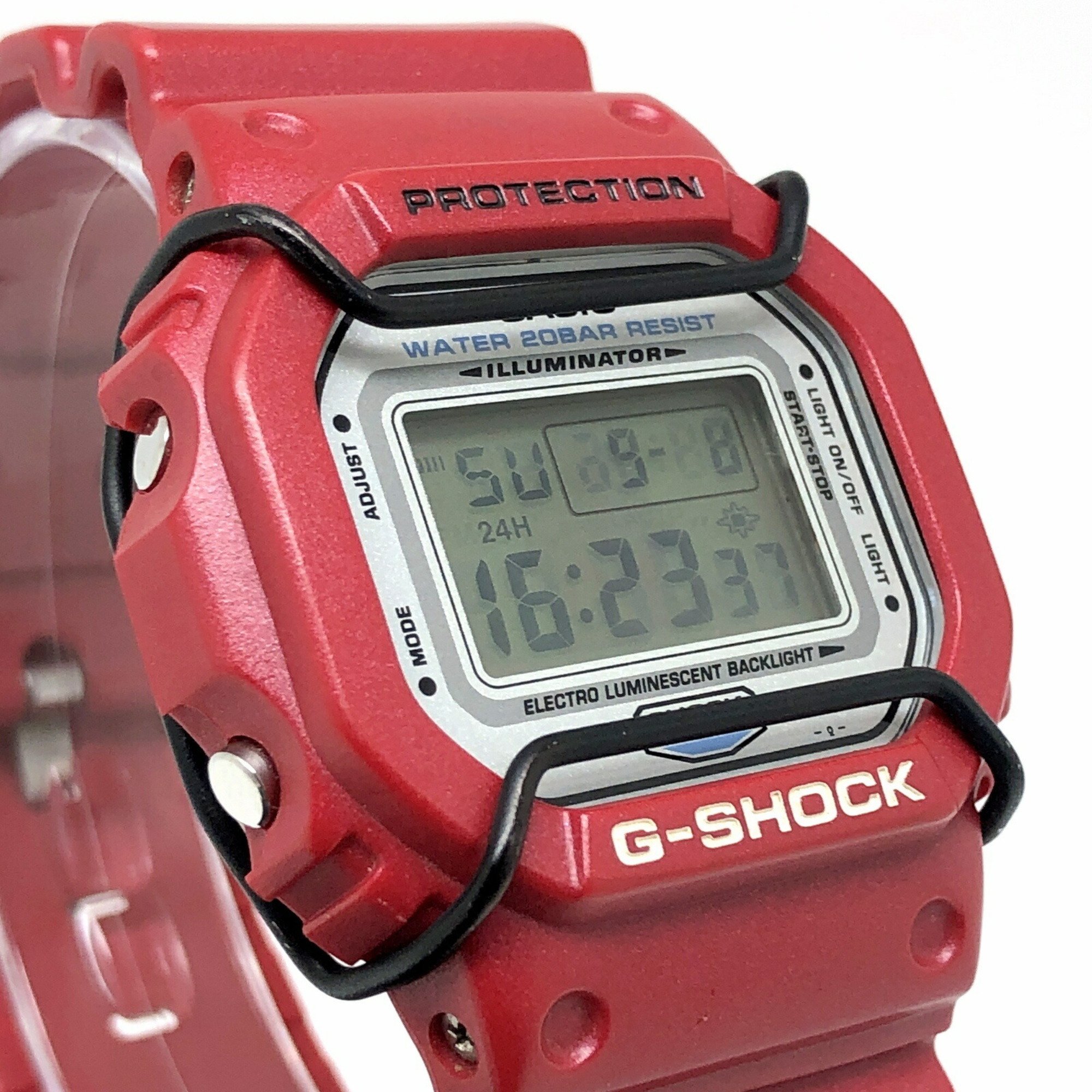 G-SHOCK CASIO Watch DW-5600GF-4A METALLIC-G FRF Signature Model Metallic G Wave Rider Self-Portrait EL Protector Released in May 2001 Mikunigaoka Store ITJ7F4X1M12K