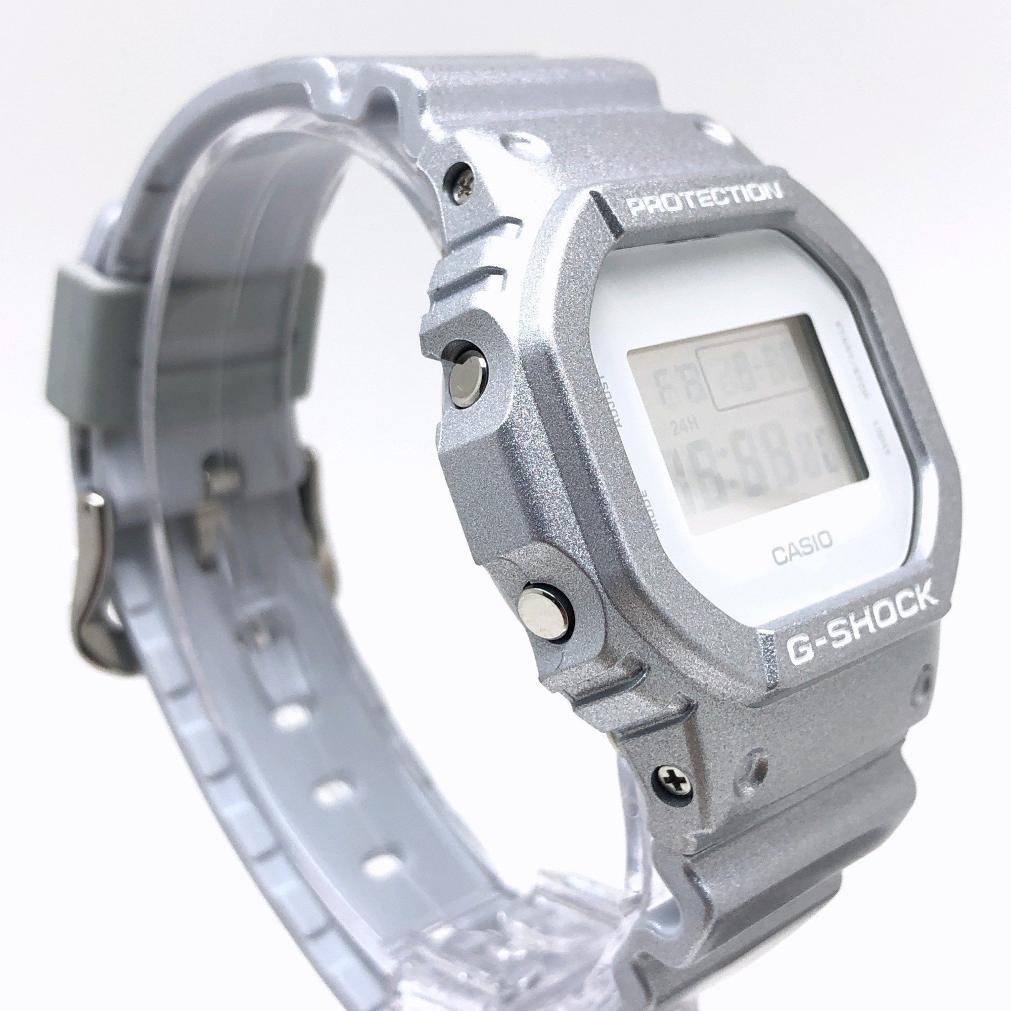 G-SHOCK CASIO Watch DW-5600SG-7 Mat Metallis Series Metallic paint Silver x White Released in May 2013 Mikunigaoka Store ITPXCM270TT0