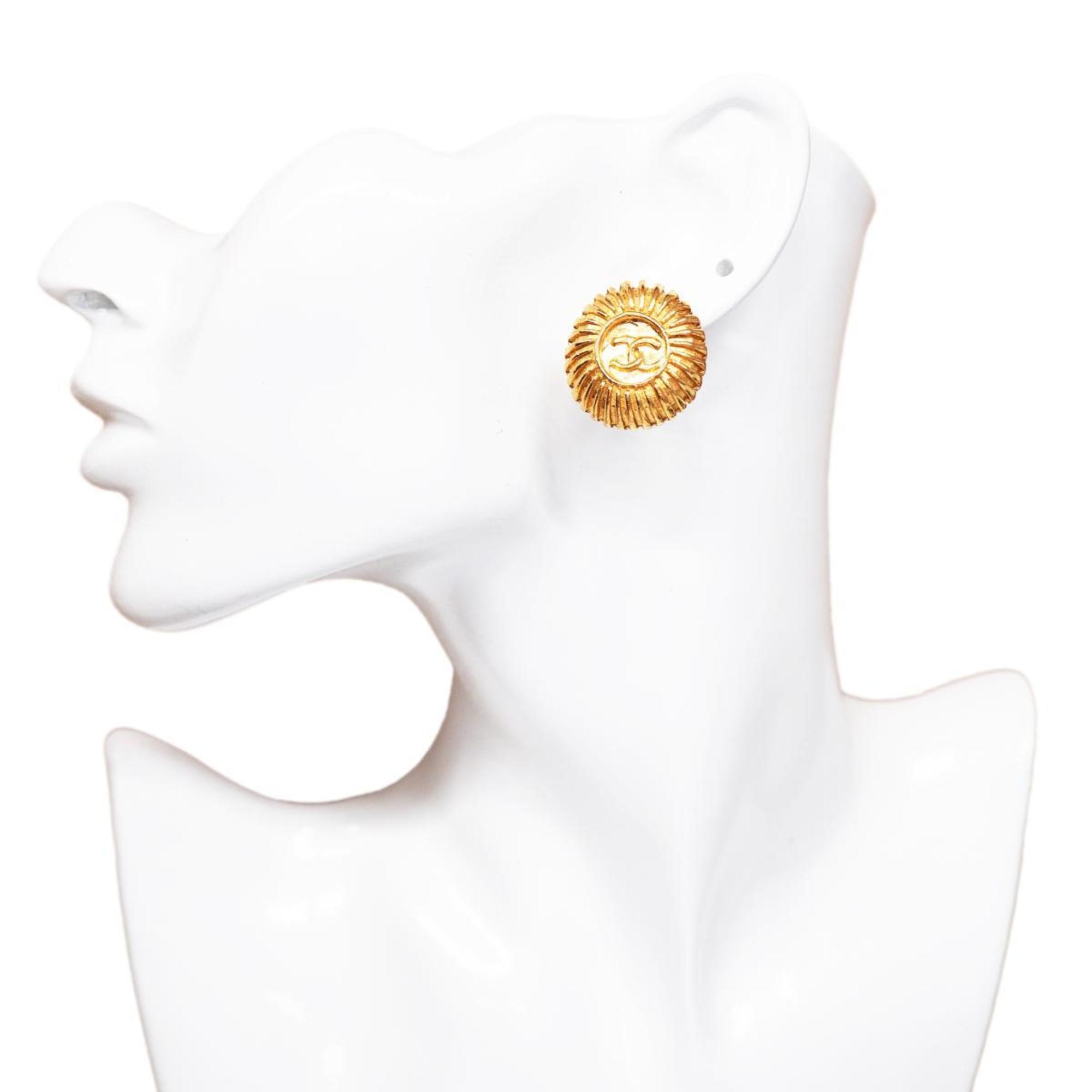 Chanel Earrings Coco Mark Circle GP Plated Gold Women's