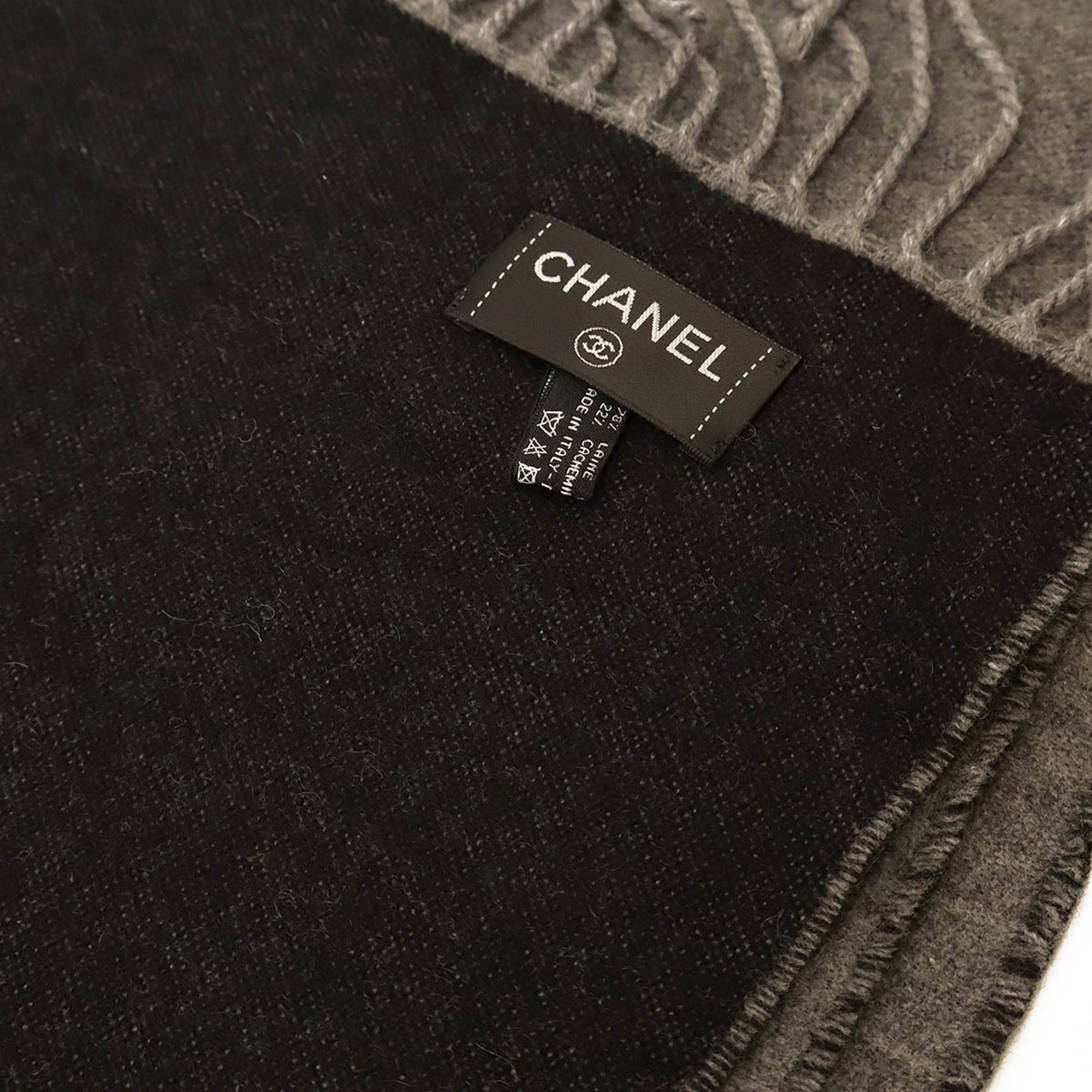 CHANEL Coco Mark Blanket, Throw, Shawl, Large, 78% Wool, 22% Cashmere, Bicolor, Black, Grey