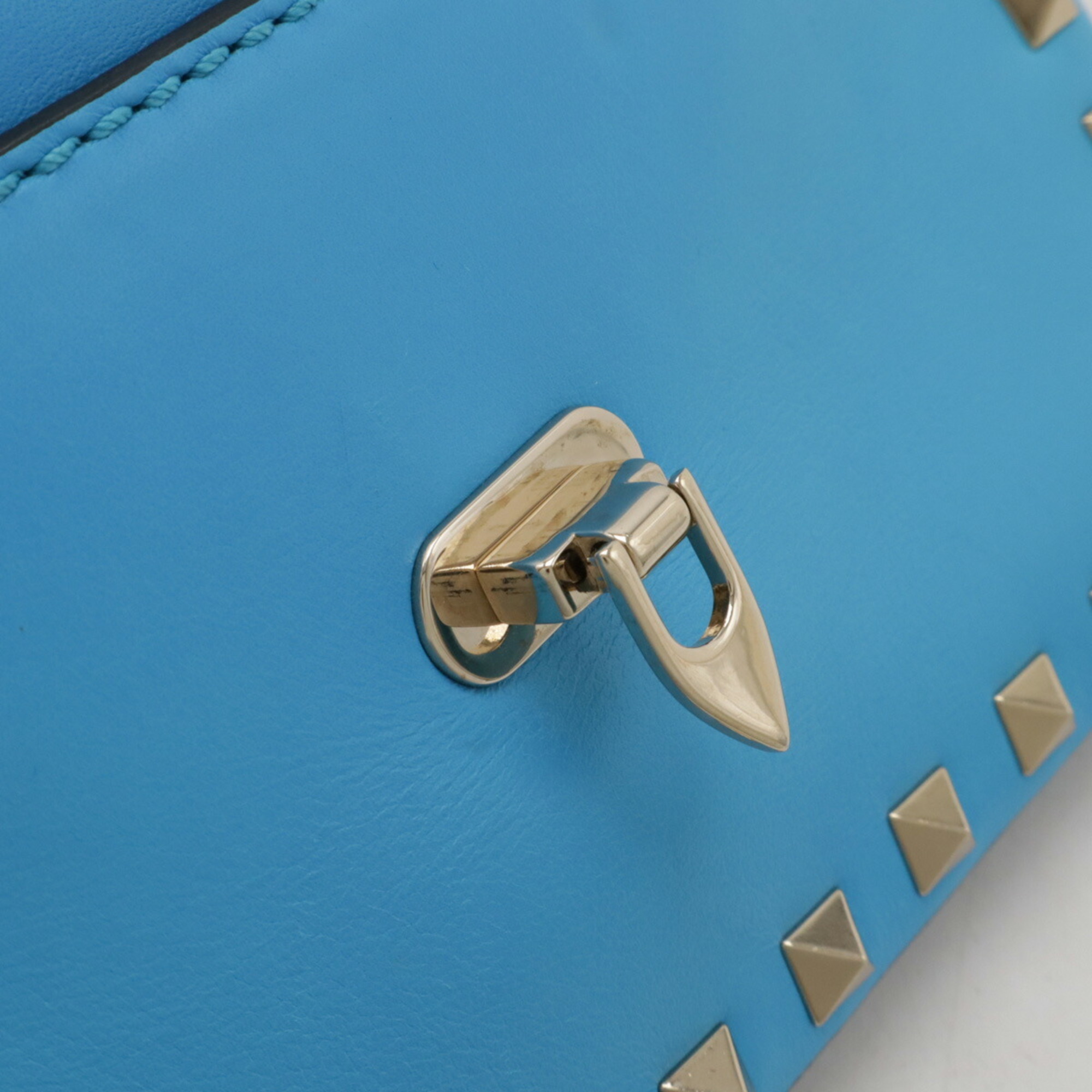 VALENTINO GARAVANI Valentino Garavani Rockstud Shoulder Bag Cyan Blue