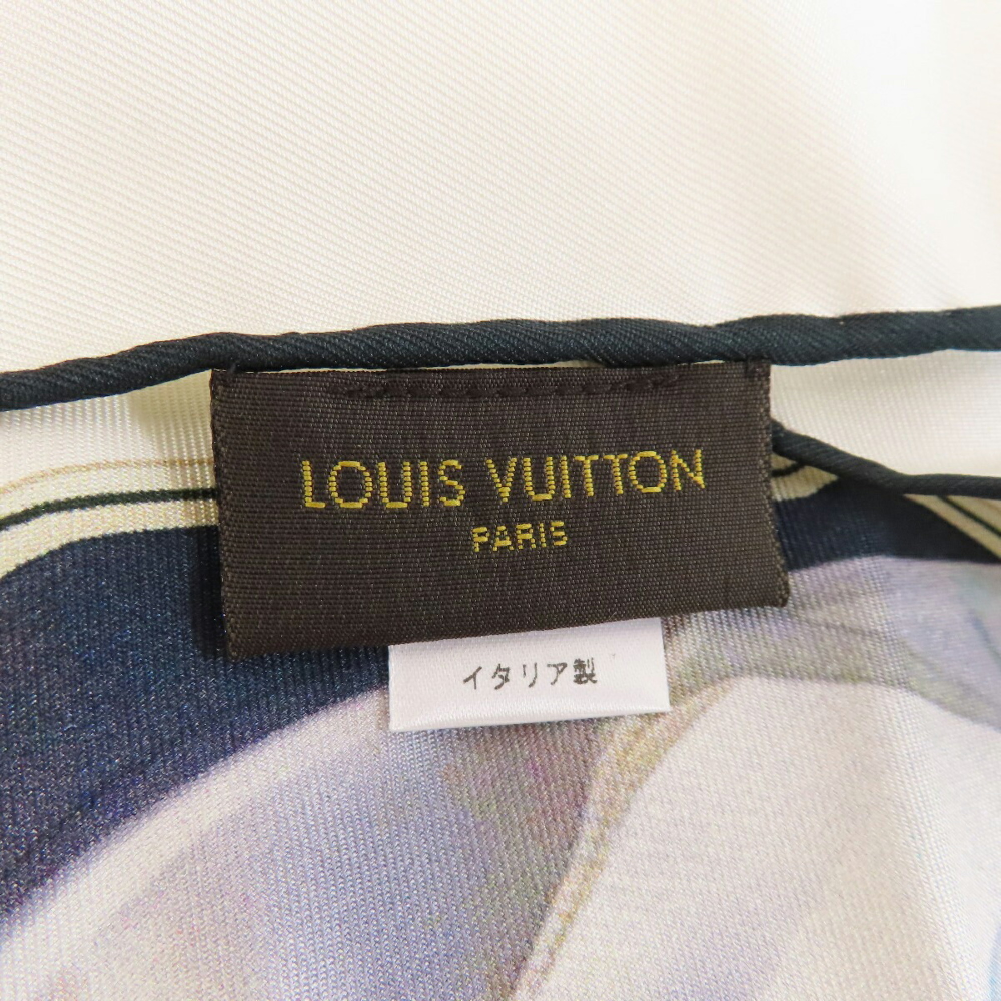 Louis Vuitton Carré 90 Scarf Silk Women's LOUIS VUITTON