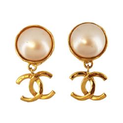 Chanel Earrings Coco Mark Fake Pearl GP Plated Gold 94A Women's