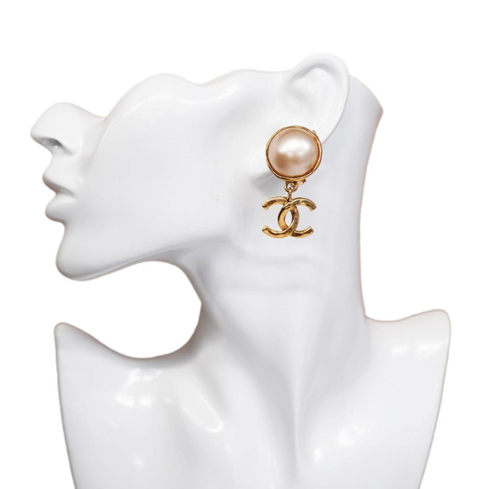 Chanel Earrings Coco Mark Fake Pearl GP Plated Gold 94A Women's