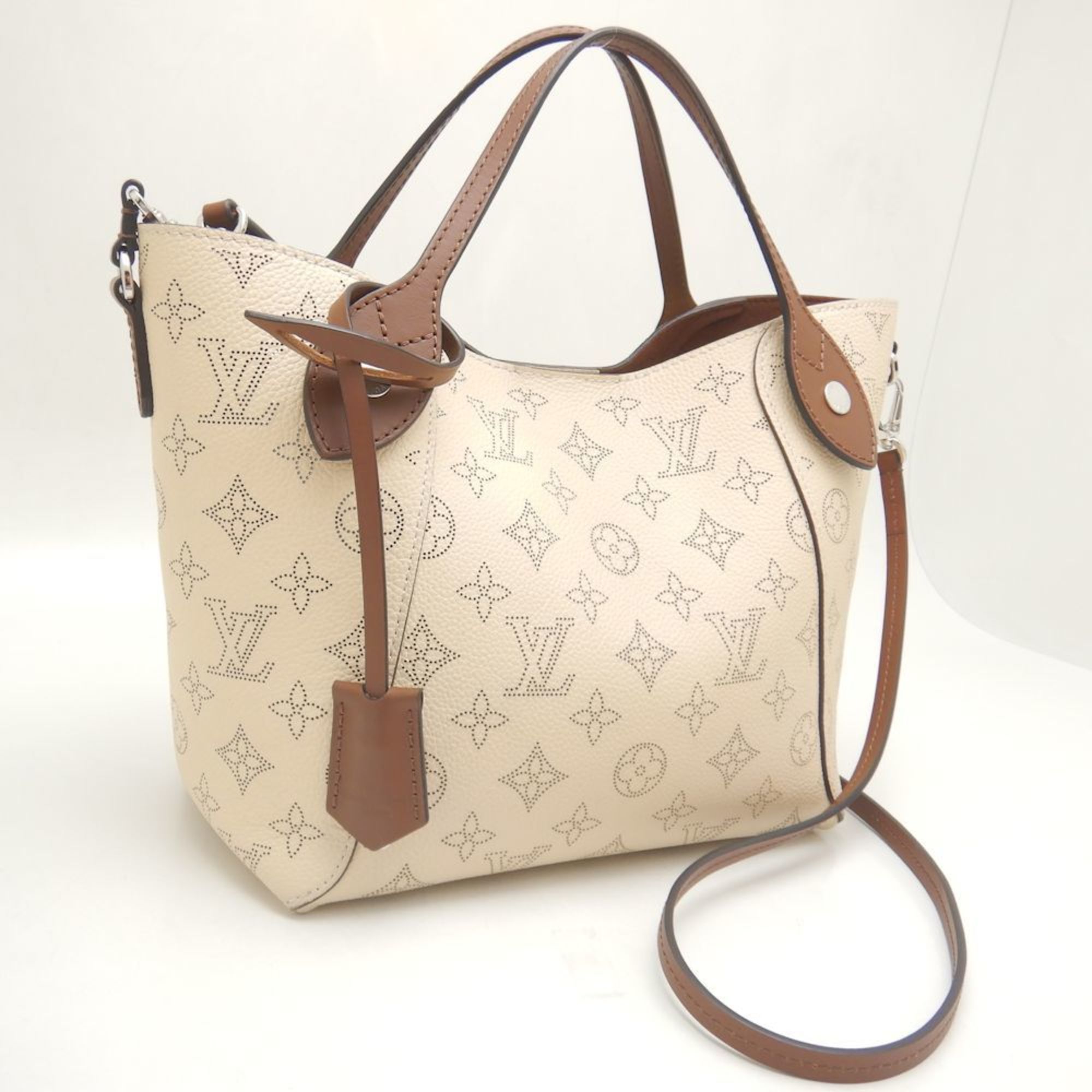 LOUIS VUITTON Louis Vuitton Hina PM M51950 Tote Bag Mahina Creme 252127