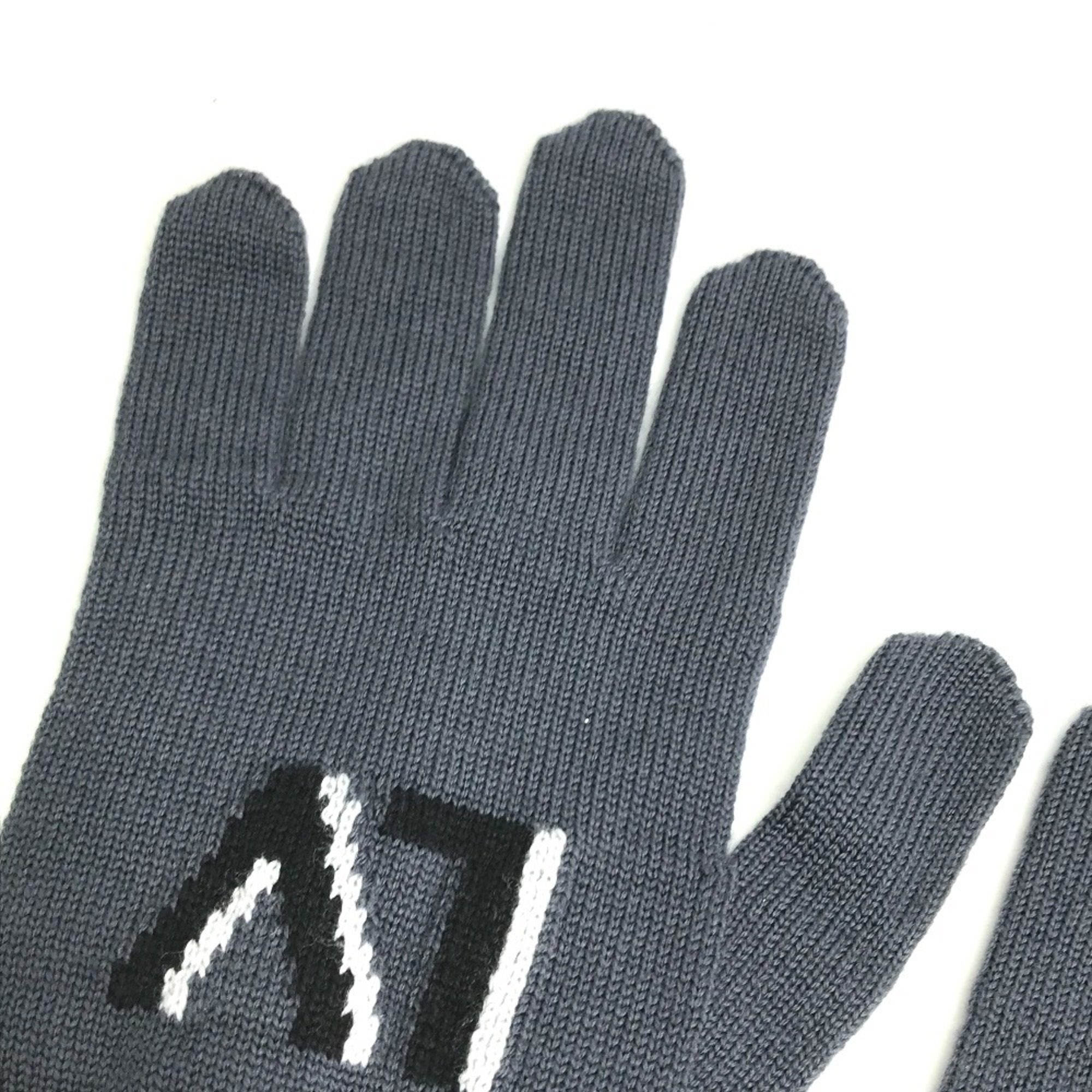 LOUIS VUITTON M70540 LV Gloves Wool Men's Grey