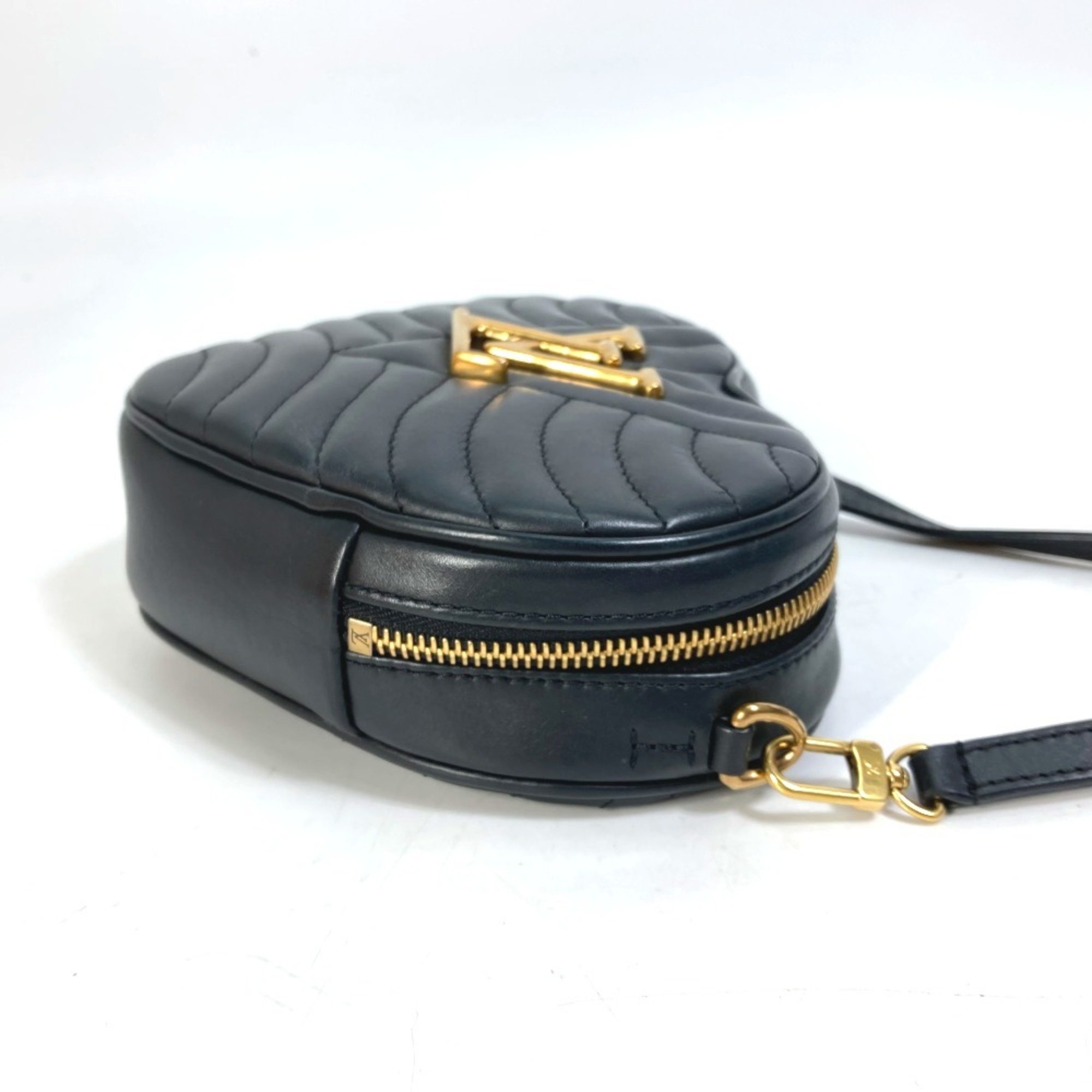 LOUIS VUITTON M52796 Pochette Bag Clutch New Wave Heart Shoulder Leather Women's Black