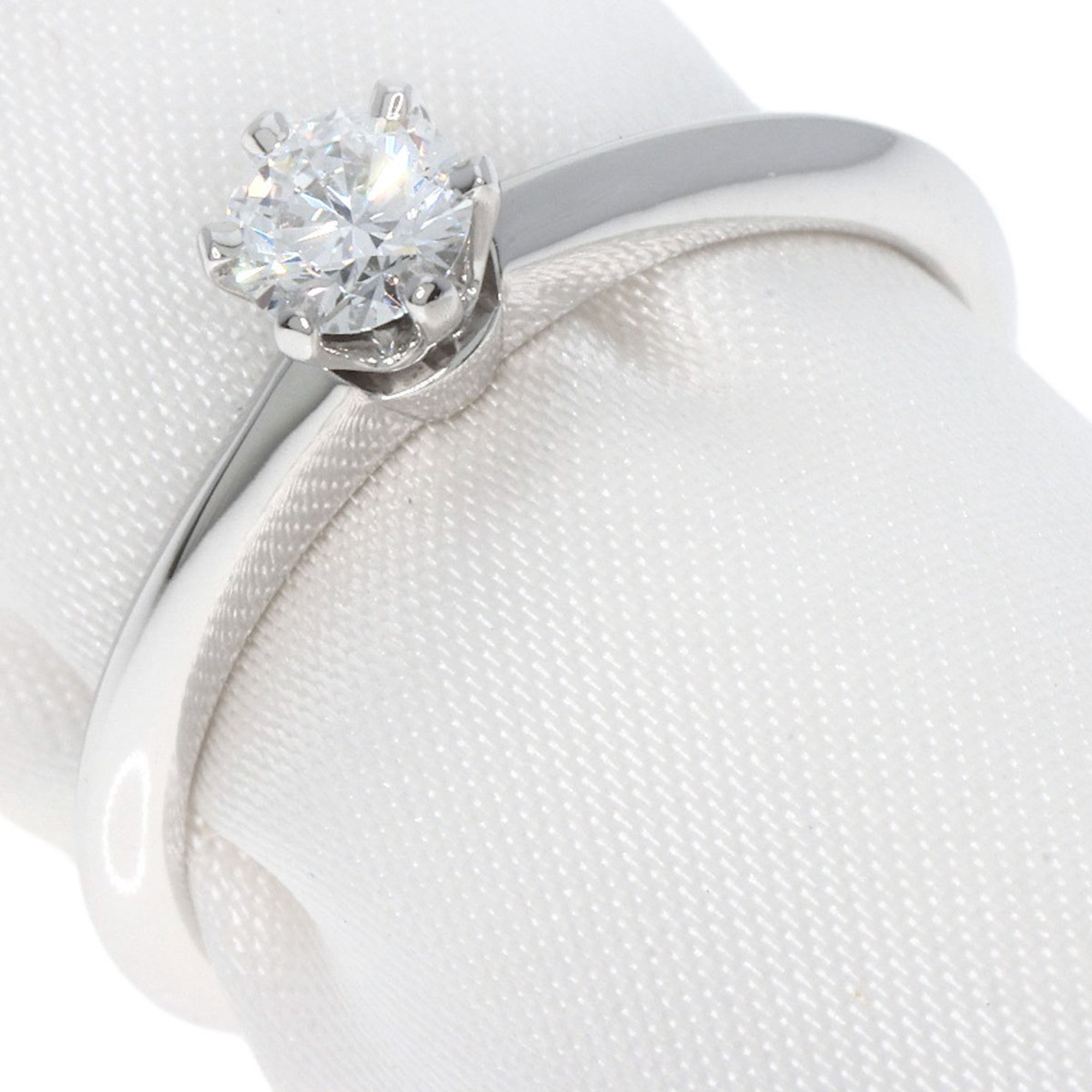 Tiffany solitaire diamond ring, platinum PT950, for women, TIFFANY&Co.