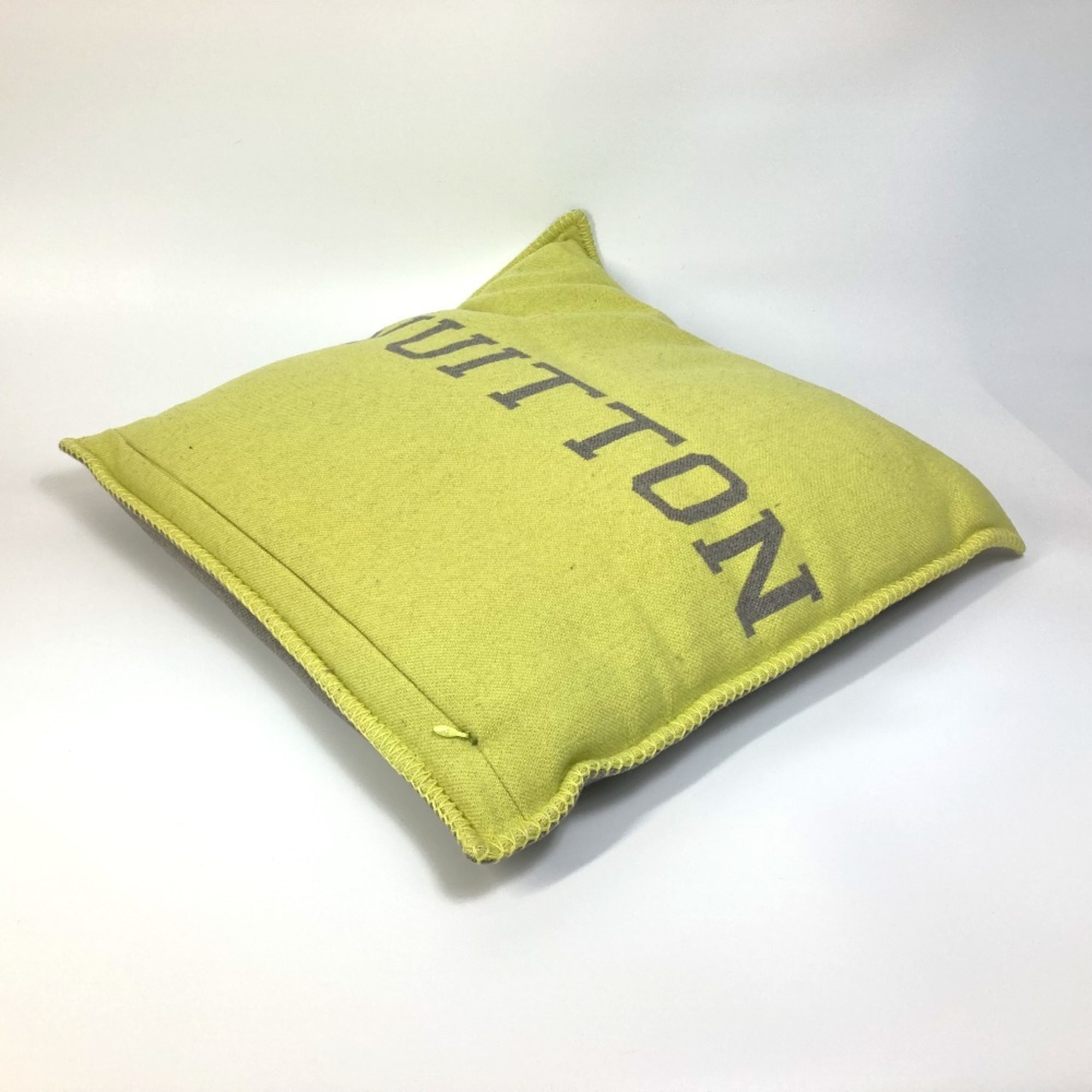 LOUIS VUITTON MP2158 Cushion Julio Louis Wool Cashmere Men's Women's Yellow x Gray