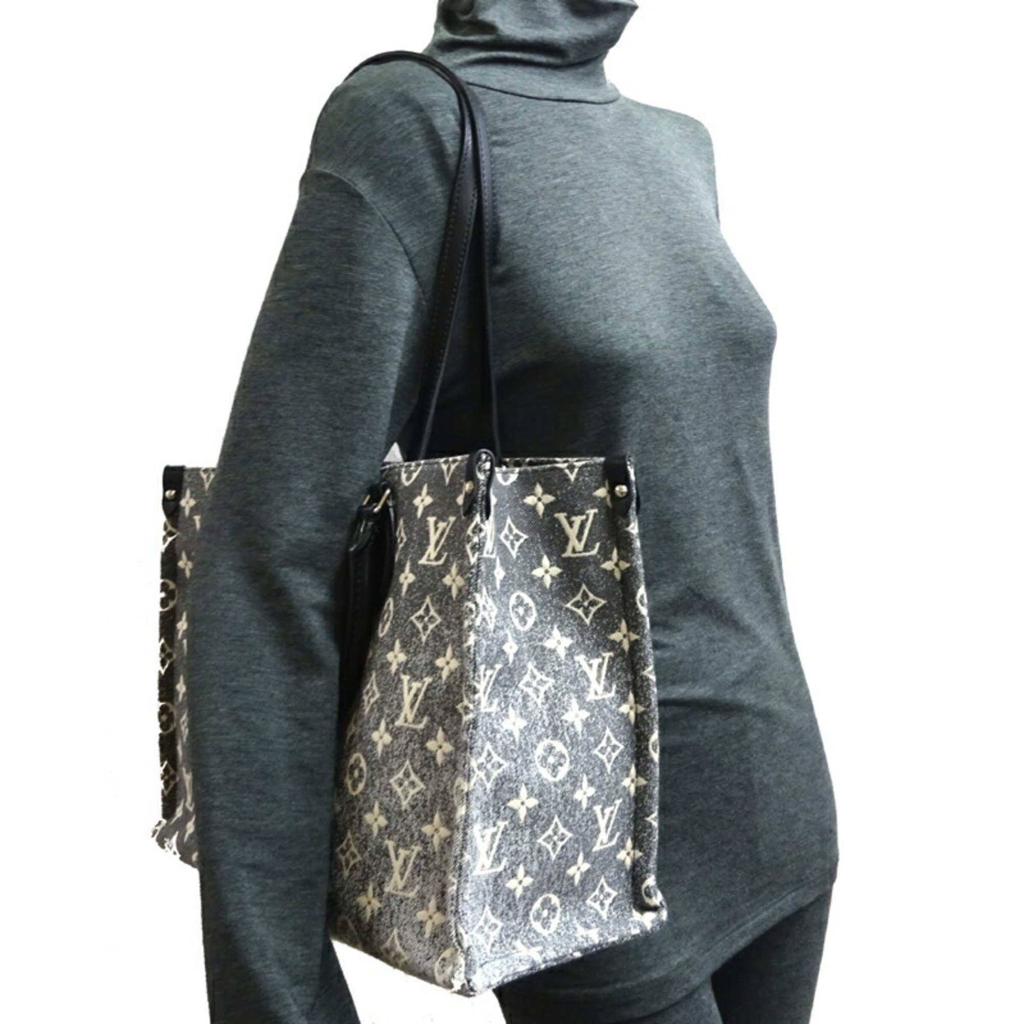 Louis Vuitton On the Go MM Women's Tote Bag M46448 Monogram Jacquard Denim Grey