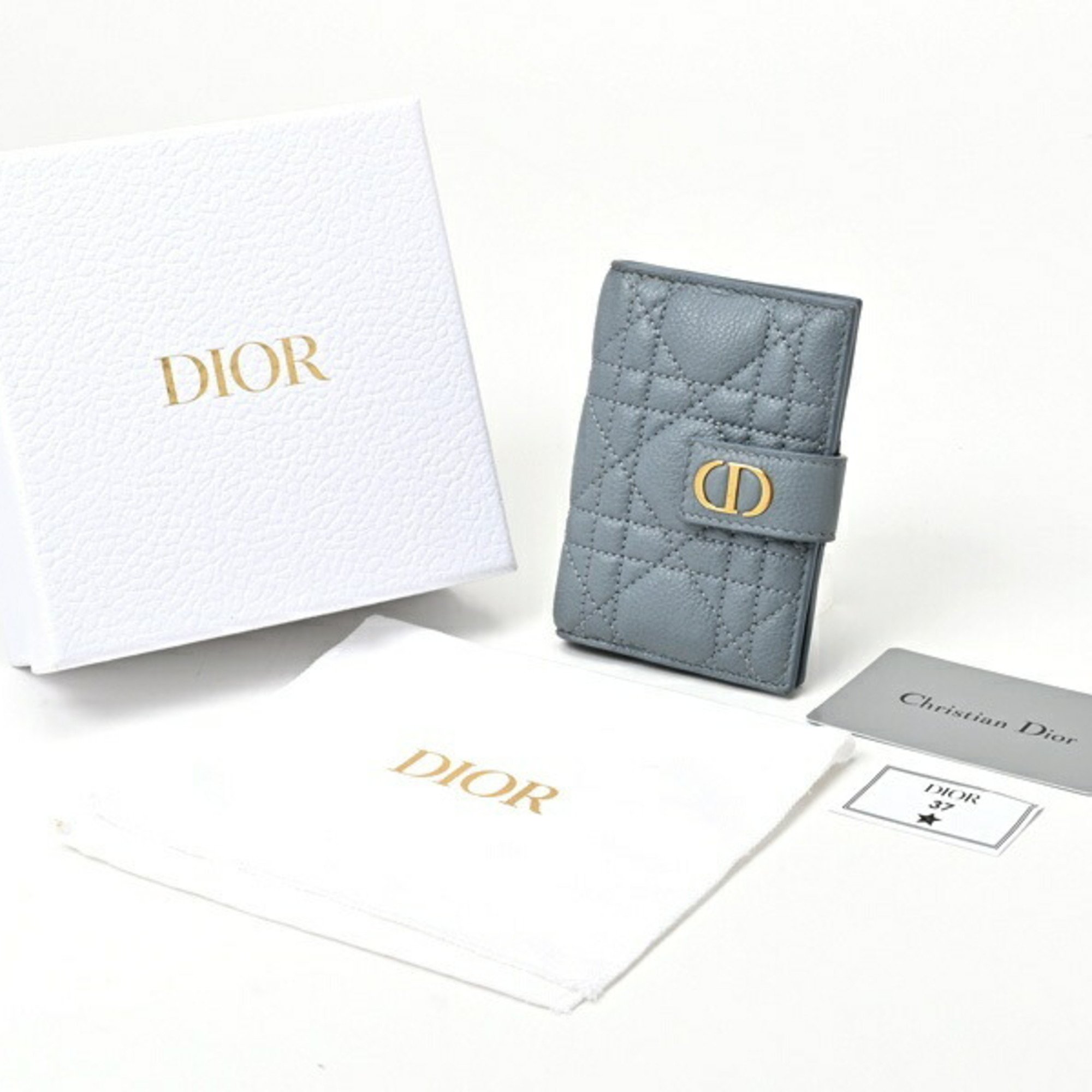 Christian Dior Dior Caro Dandelion Card Holder S5157UWHC_M81B Cannage Calfskin Blue Gray S-156399