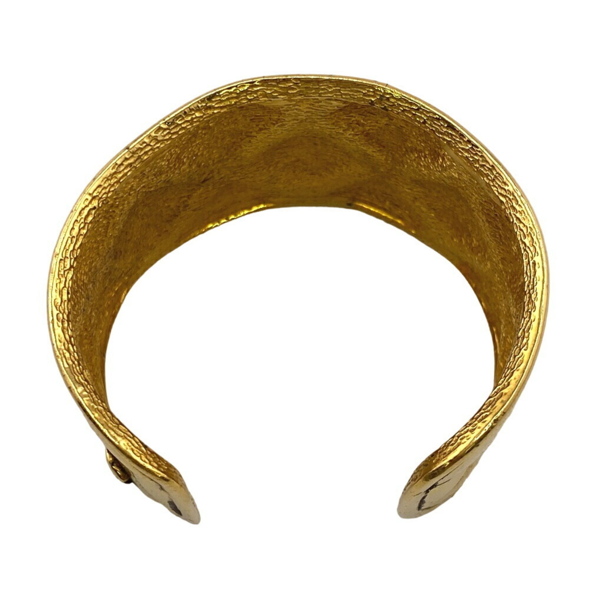 CHANEL Coco Mark Matelasse Bangle Gold Unisex