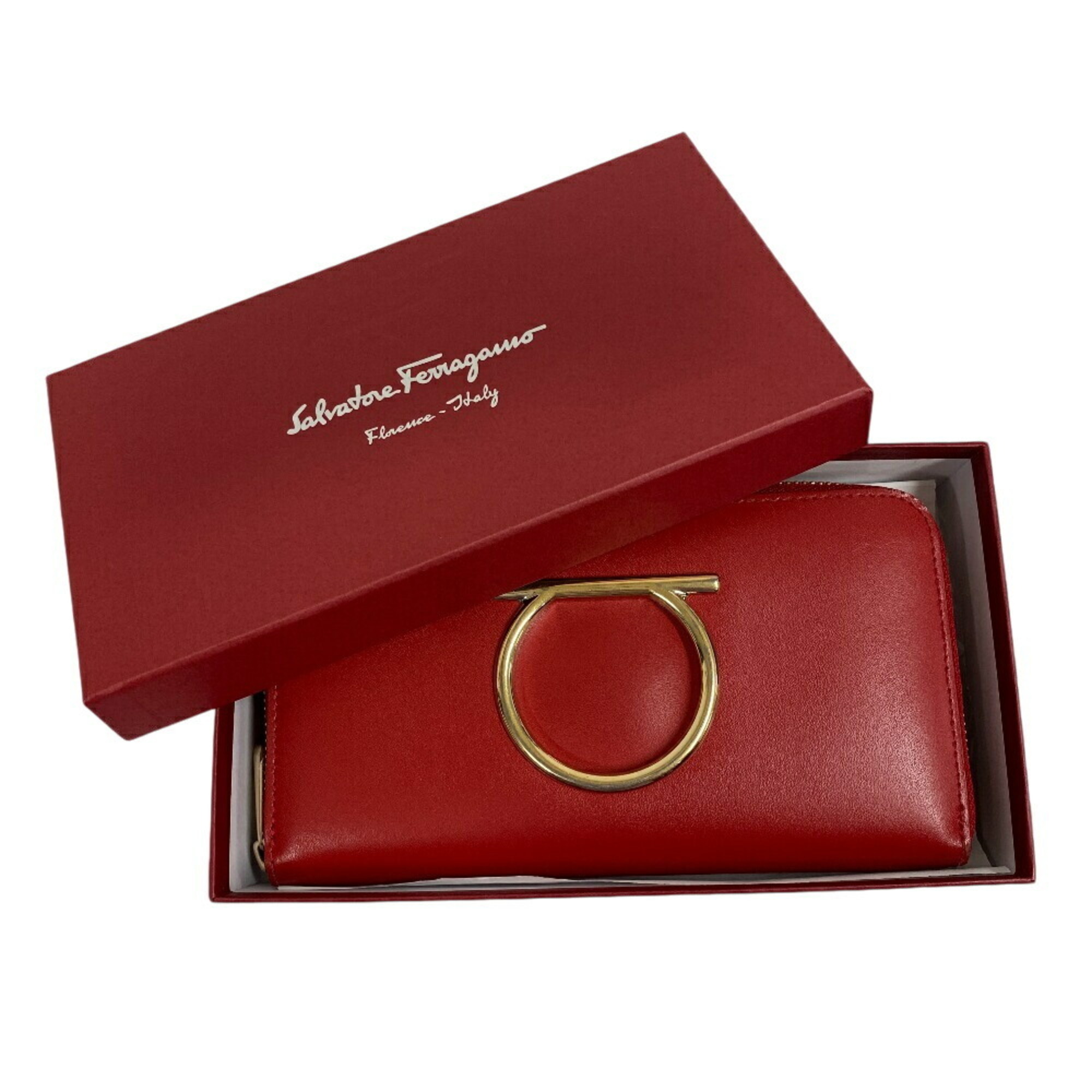 Salvatore Ferragamo Gancini Round Long Wallet Red Women's