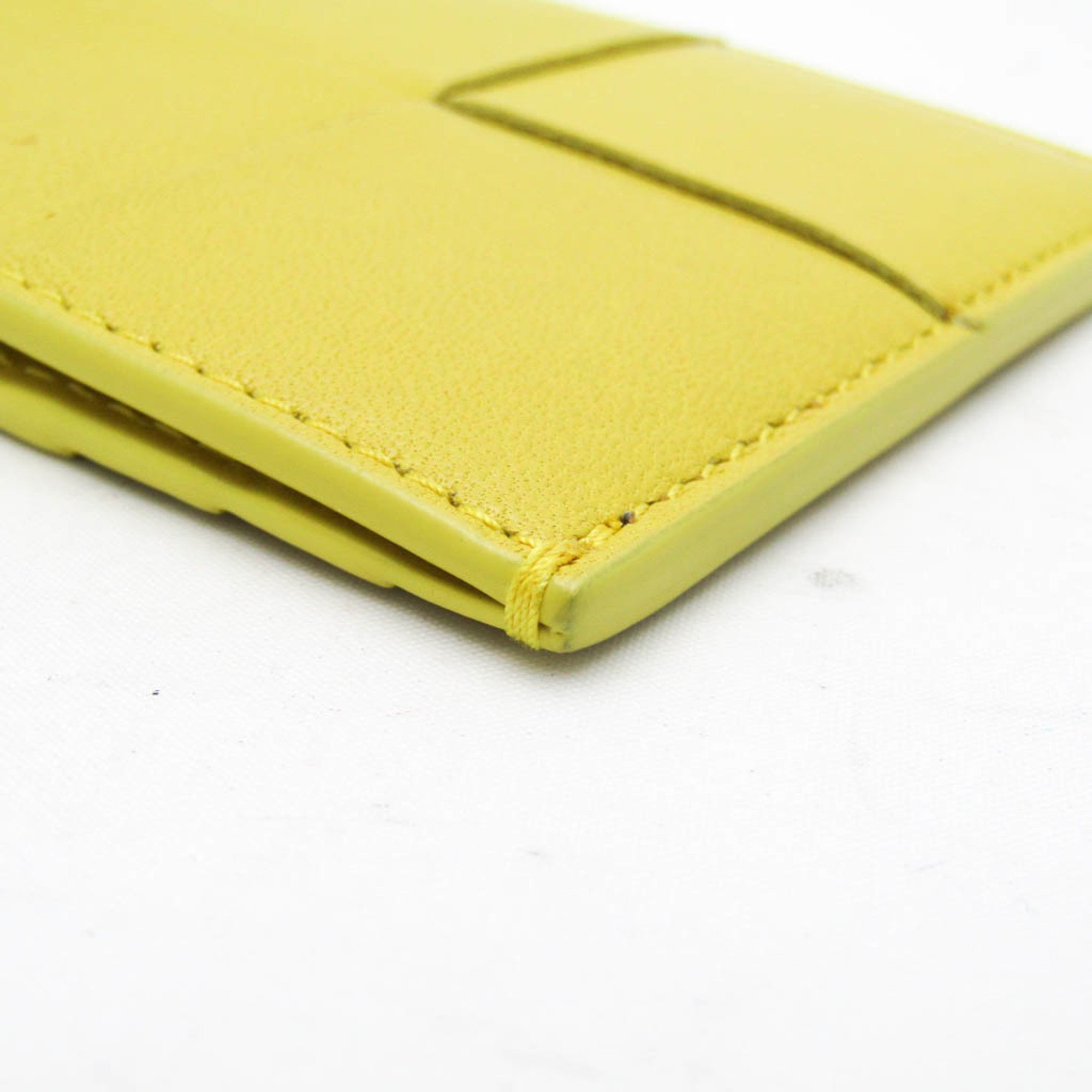 Bottega Veneta CASSETTE MAXI INTRECCIATTO Leather Card Case Yellow