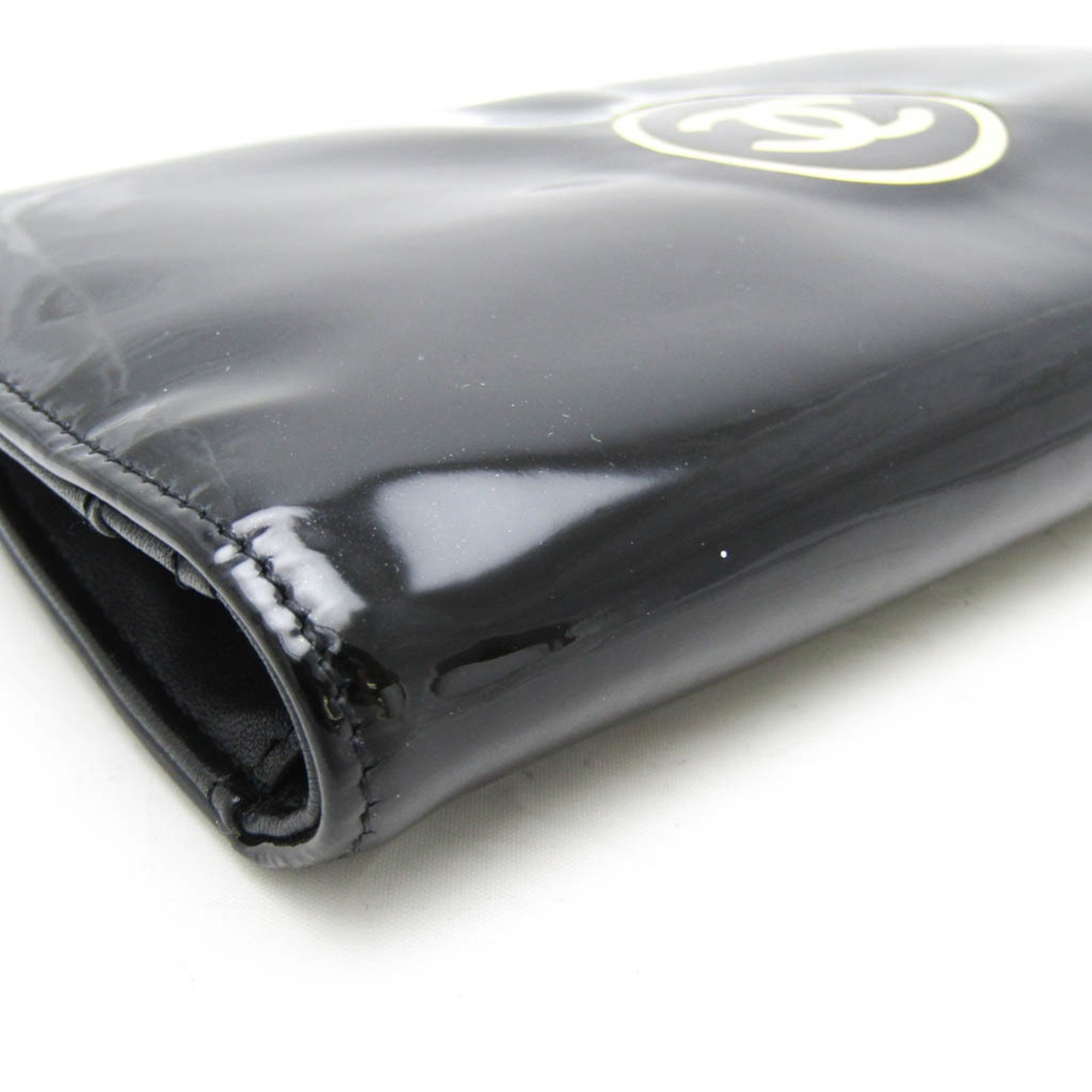 Chanel Make-up Line Women's Patent Leather Long Wallet (bi-fold) Black