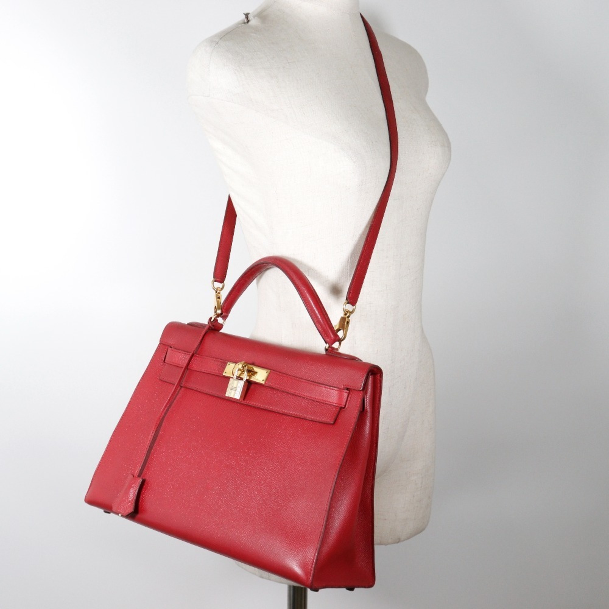 Hermes HERMES Kelly 32 outside sewing handbag Cushvel red 2way A5 belt fasteners Ladies B-rank