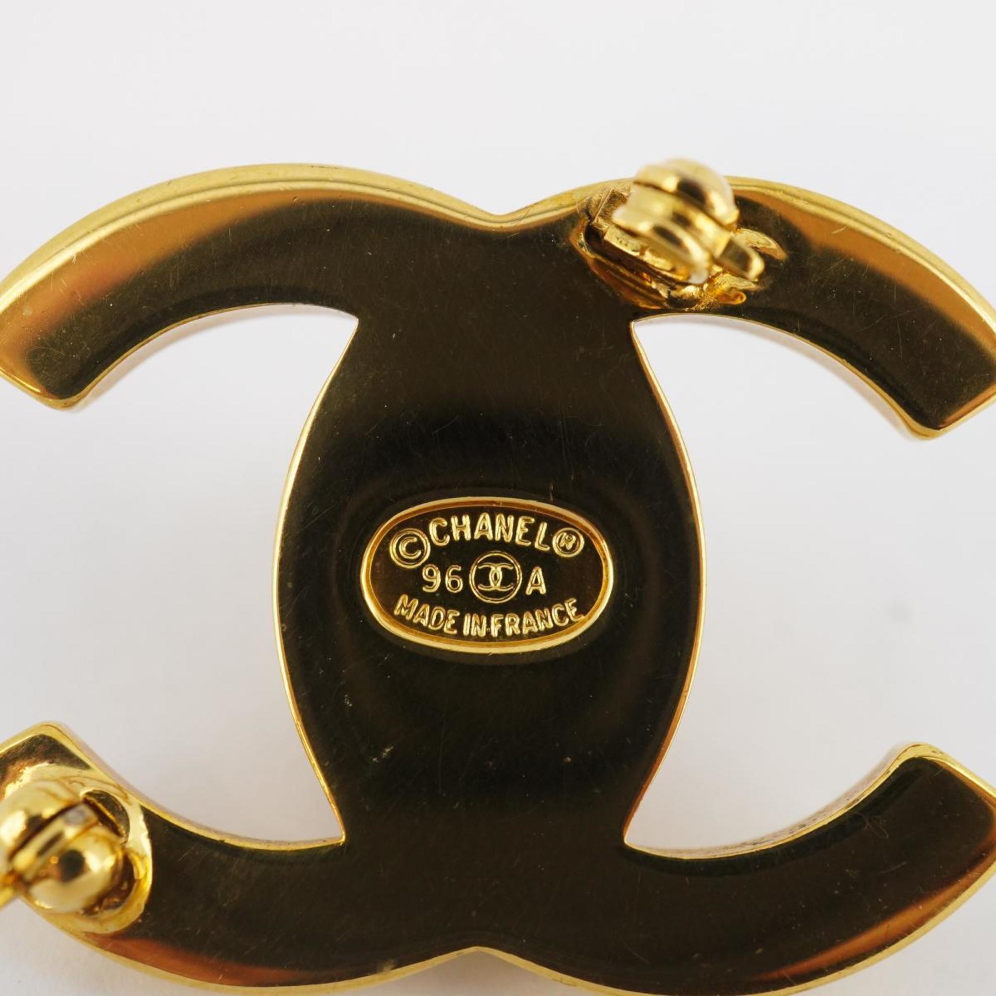 Chanel Brooch Turn Lock GP Plated Gold 96A Women's