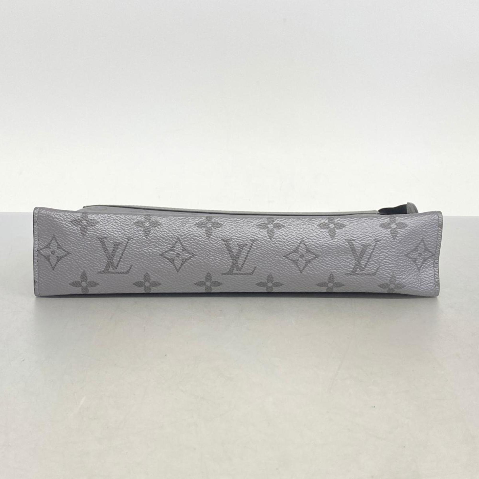 Louis Vuitton Clutch Bag Taigarama Pochette Voyage MM M30840 Grey Men's