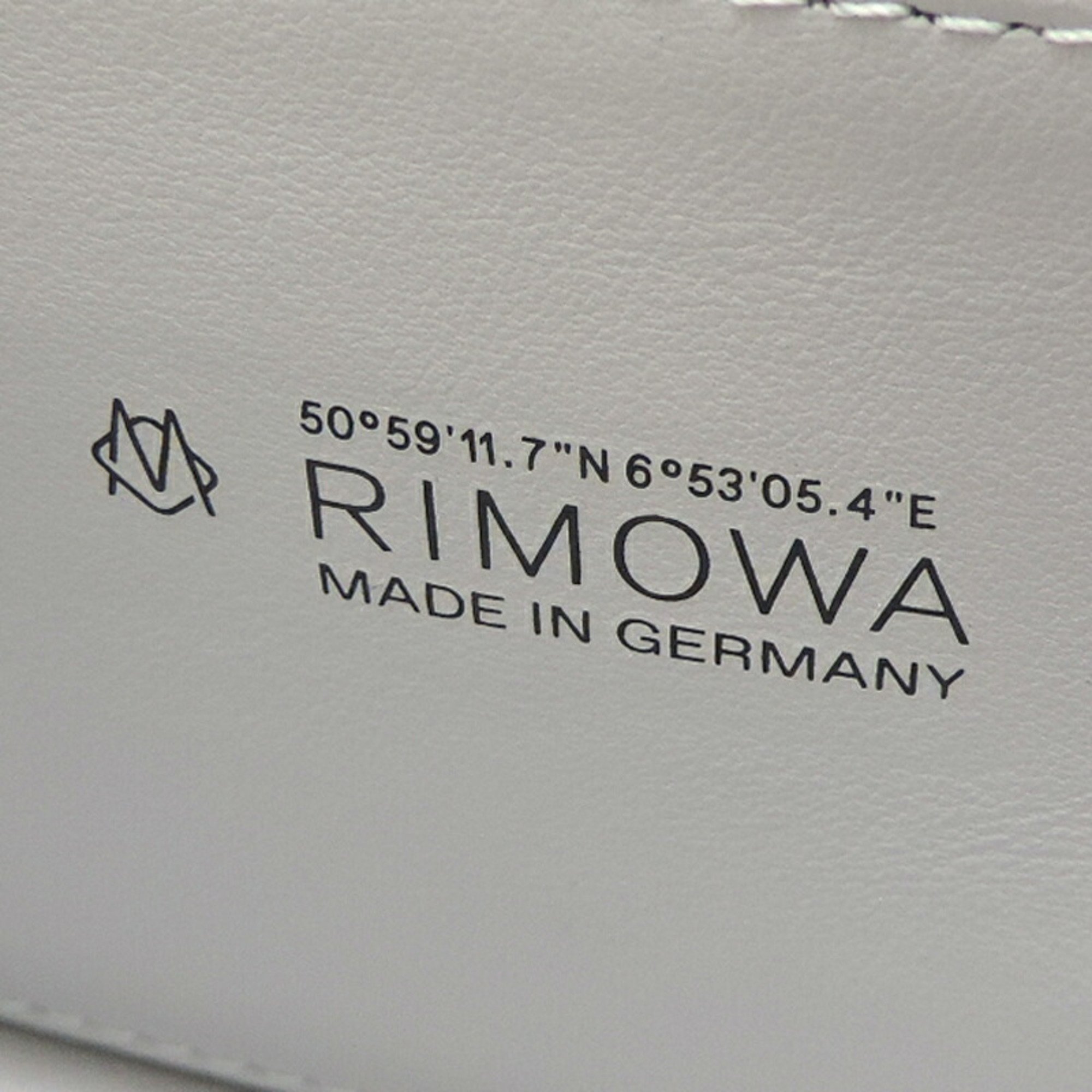 Rimowa Personal Women's and Men's Shoulder Bag 8901166000 Polycarbonate White