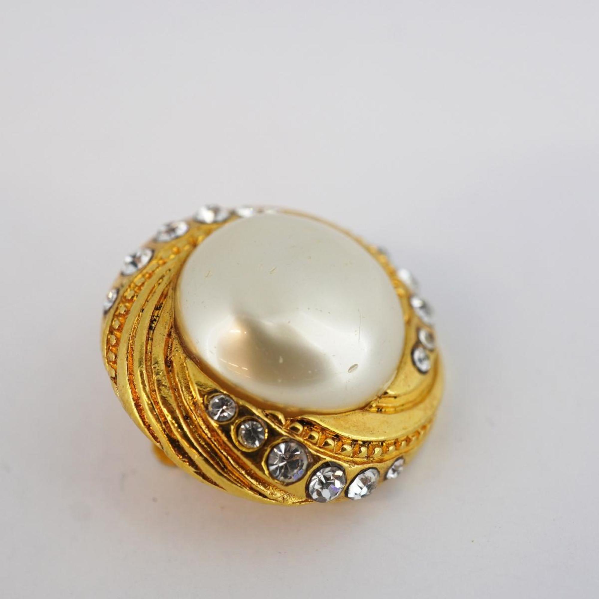 Chanel Earrings Circle Faux Pearl Rhinestone GP Plated Gold Women's