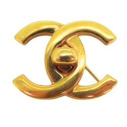 Chanel Brooch Turn Lock GP Plated Gold 96P Women's