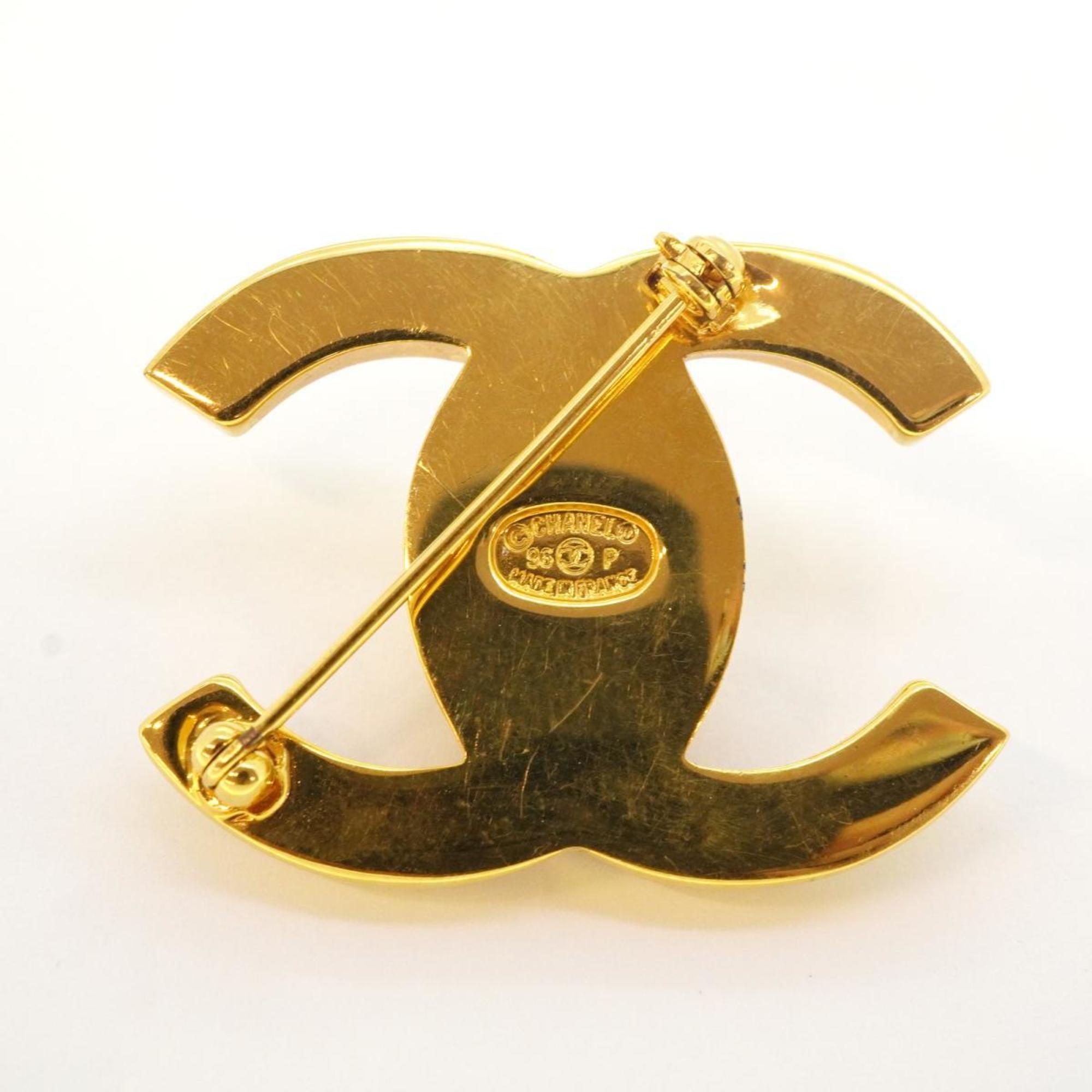 Chanel Brooch Turn Lock GP Plated Gold 96P Women's