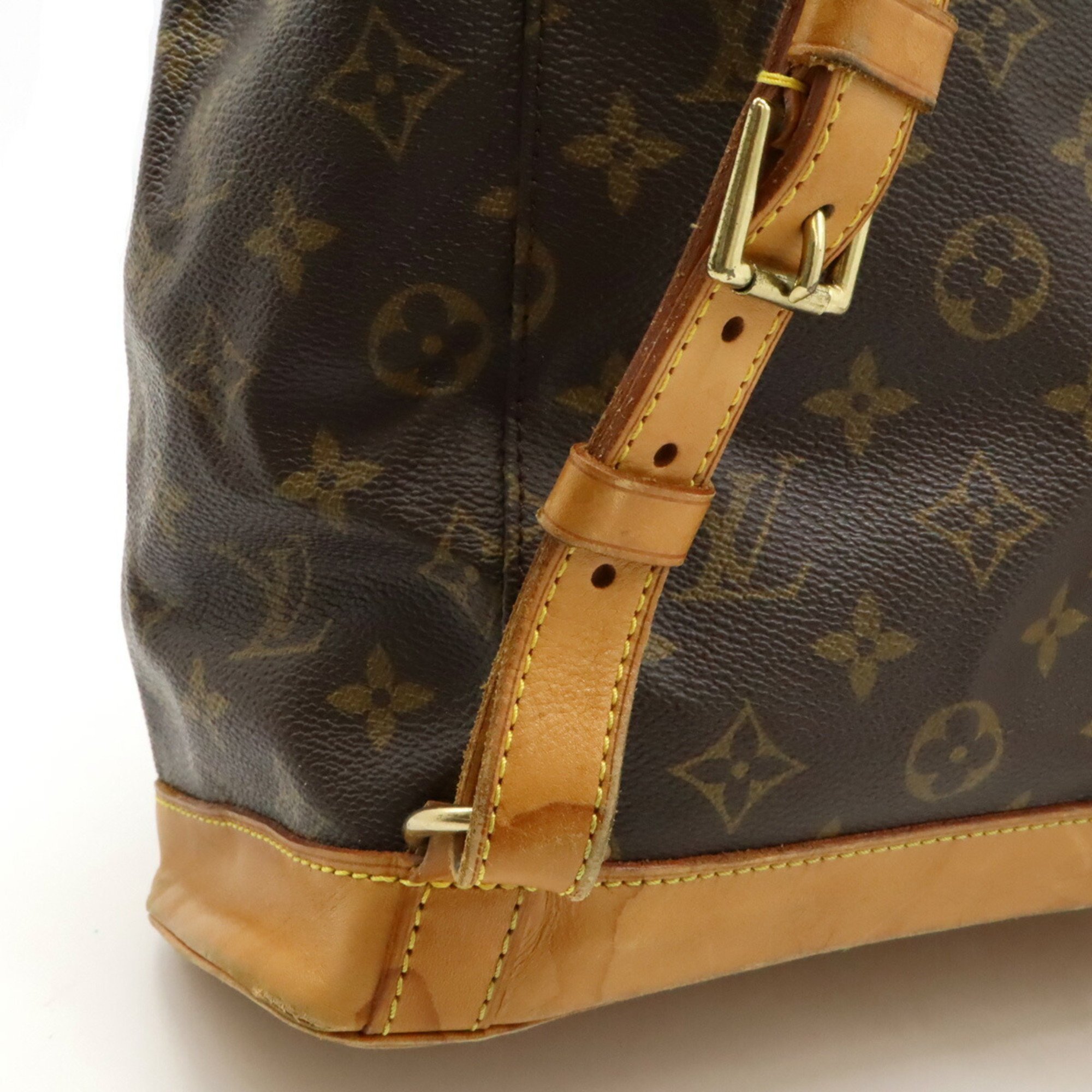 LOUIS VUITTON Louis Vuitton Monogram Montsouris MM Rucksack Backpack Shoulder Bag M51136