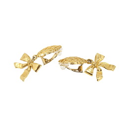 CHANEL Matelasse Ribbon Swing Earrings Gold