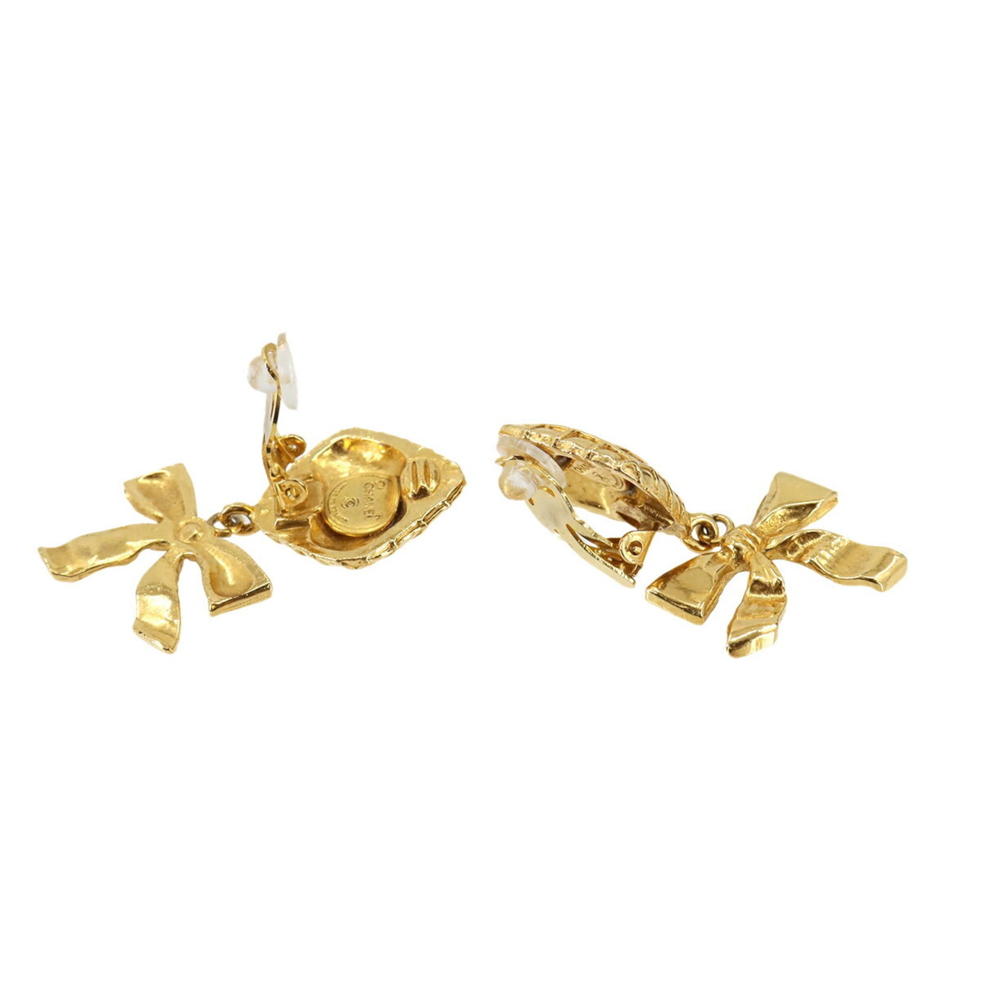 CHANEL Matelasse Ribbon Swing Earrings Gold