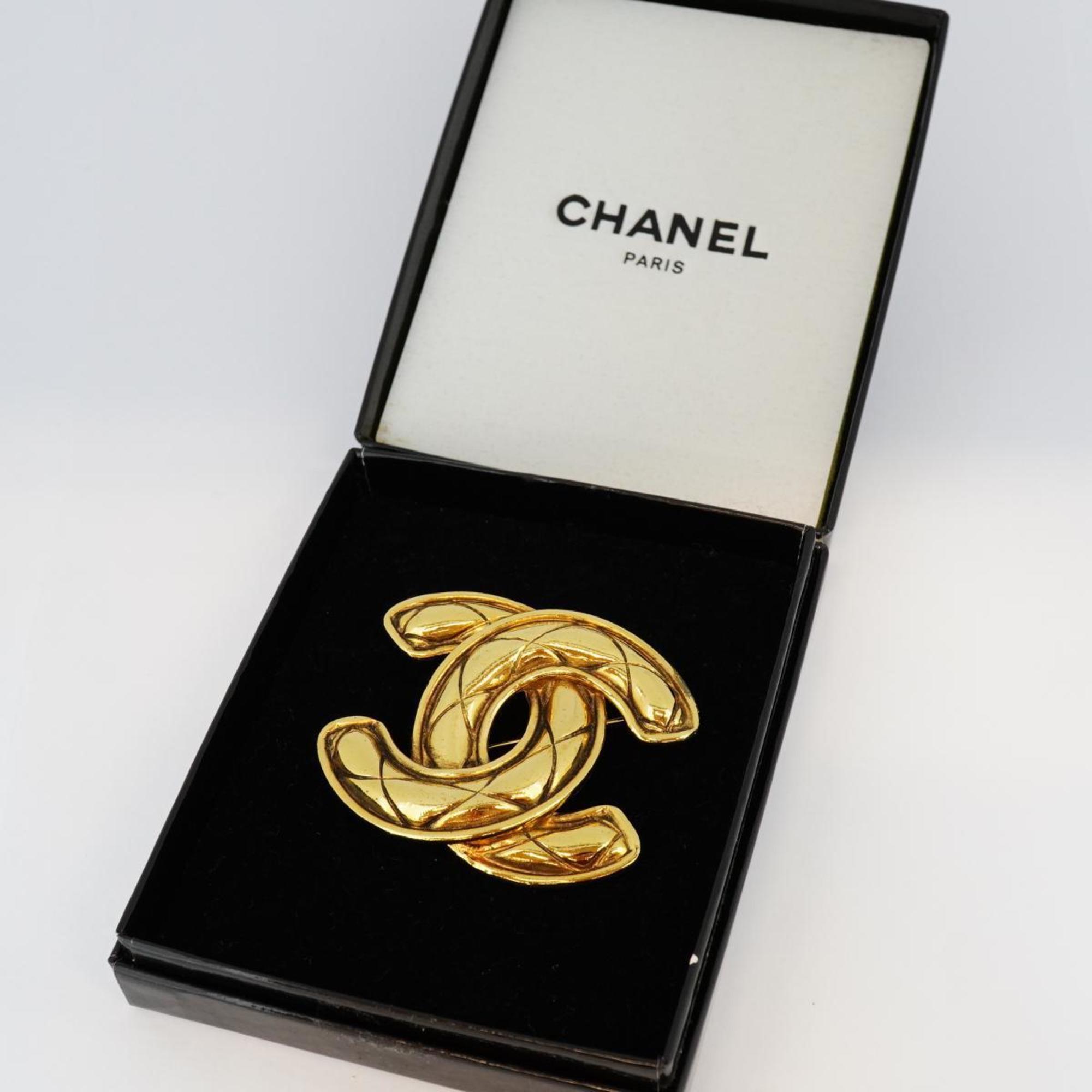 Chanel Brooch Coco Mark Matelasse GP Plated Gold Women's