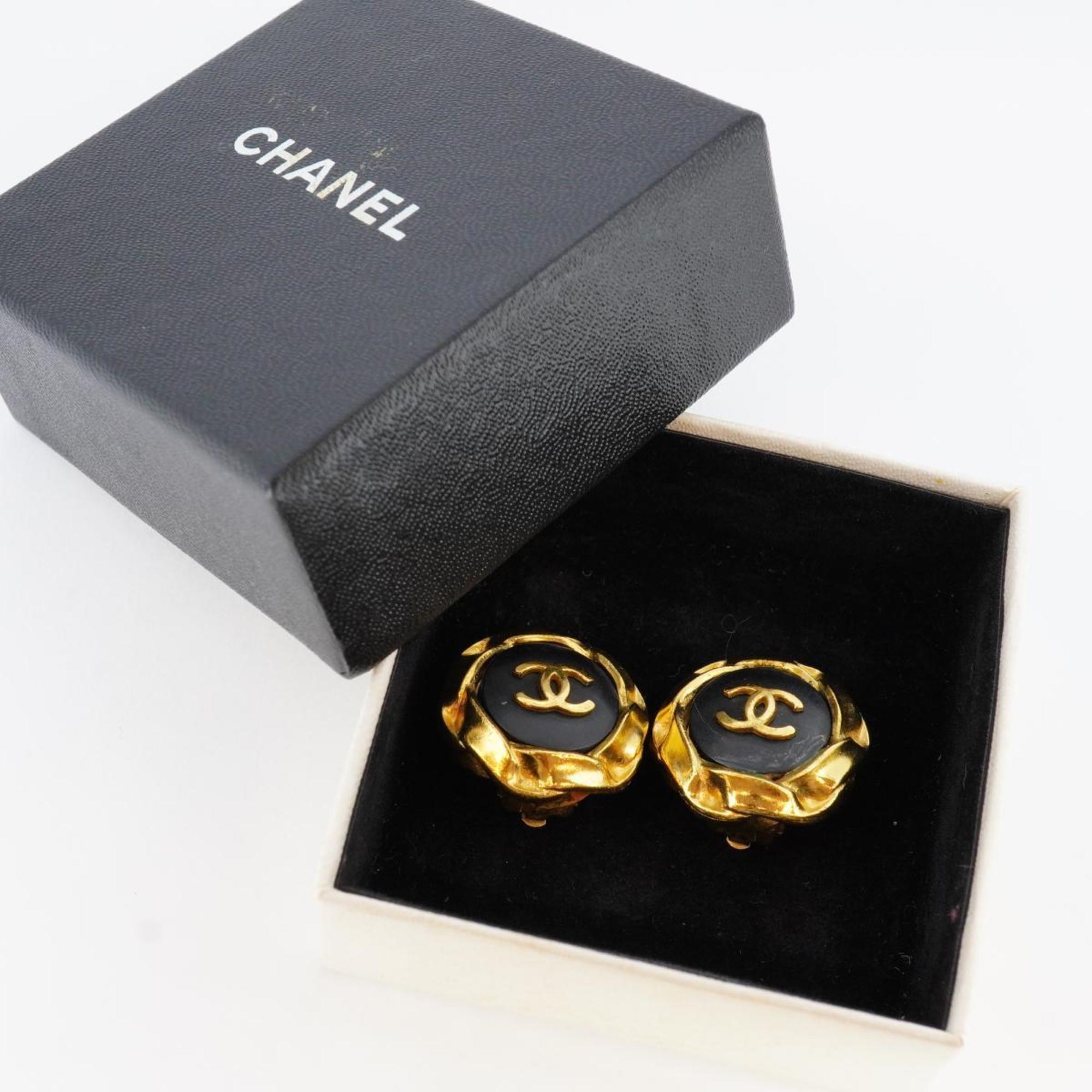 Chanel Earrings Coco Mark Circle GP Plated Gold Black 96P Women's