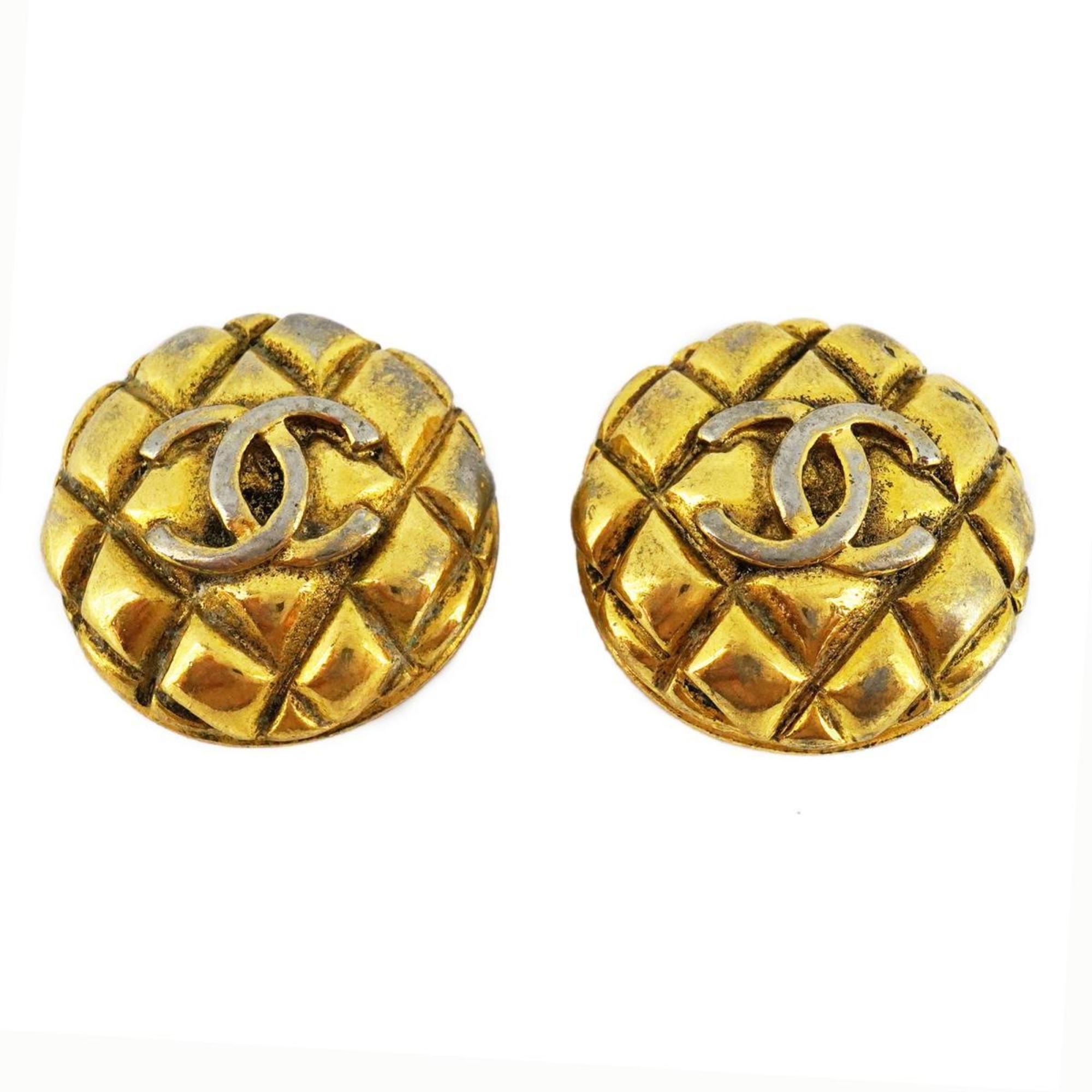 Chanel Earrings Coco Mark Matelasse Circle GP Plated Gold Women's