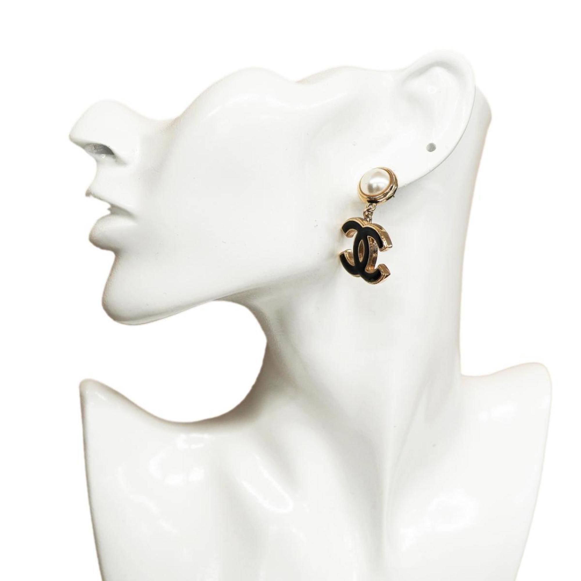 Chanel Earrings Coco Mark Fake Pearl GP Plated Champagne Gold Black B22A Women's