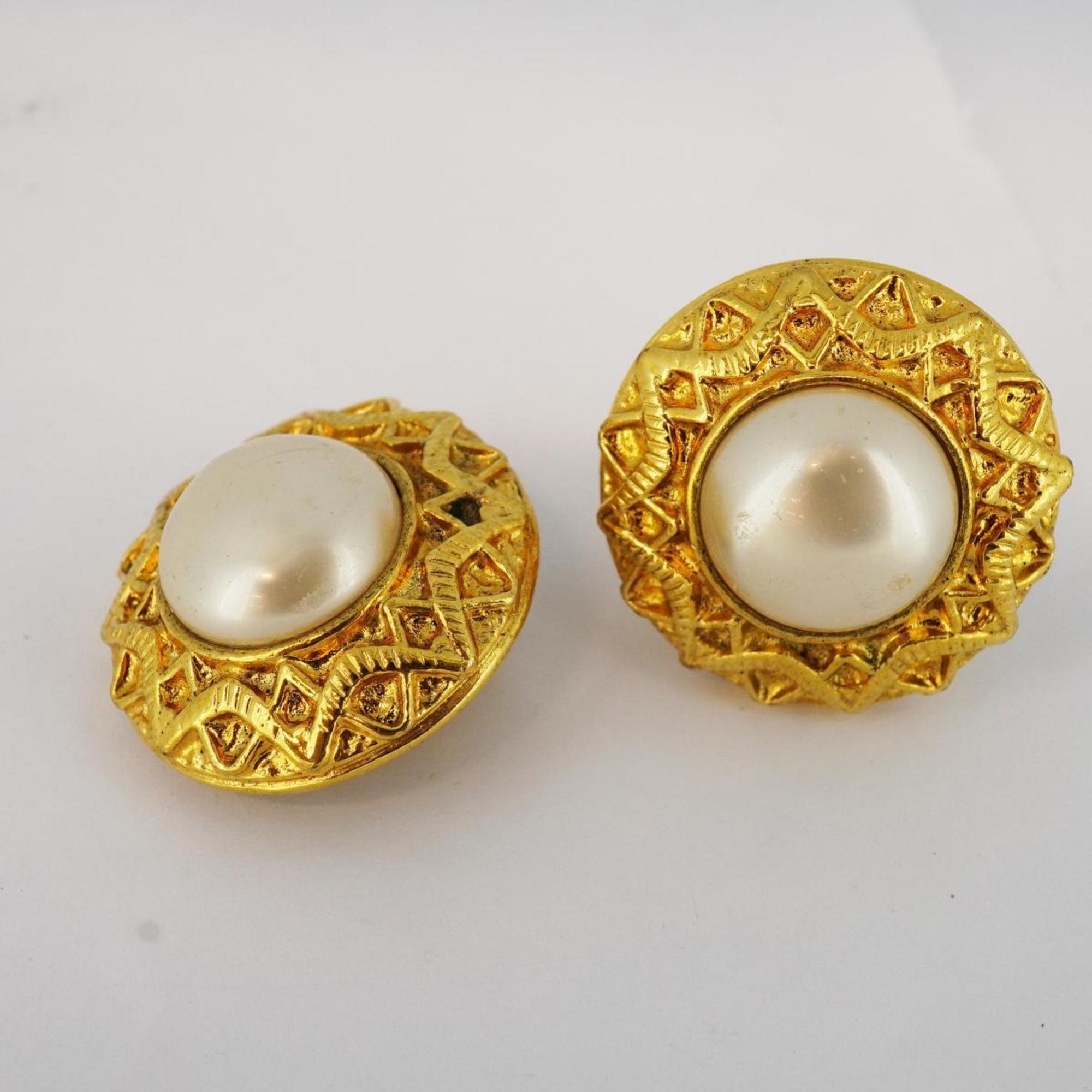 Chanel Earrings Circle Faux Pearl GP Plated Gold Women's