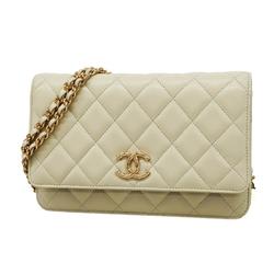 Chanel Shoulder Wallet Matelasse Chain Caviar Skin White Women's